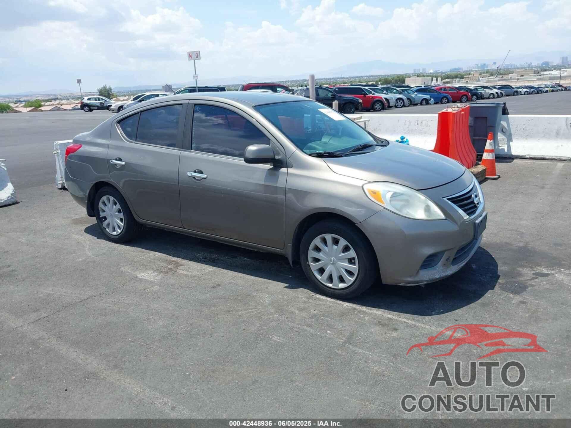 NISSAN VERSA 2012 - 3N1CN7AP0CL879027
