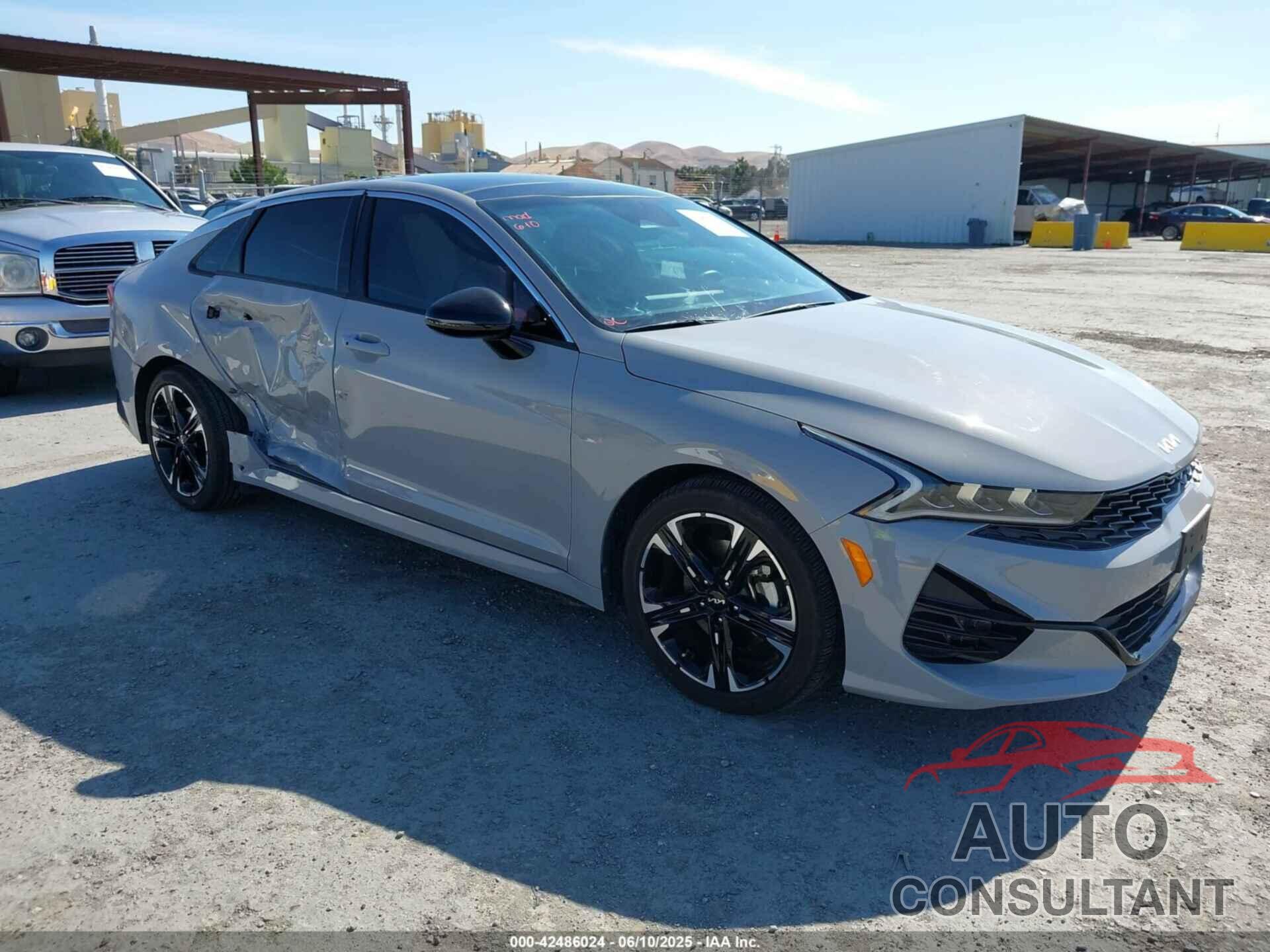 KIA K5 2022 - 5XXG64J2XNG154841