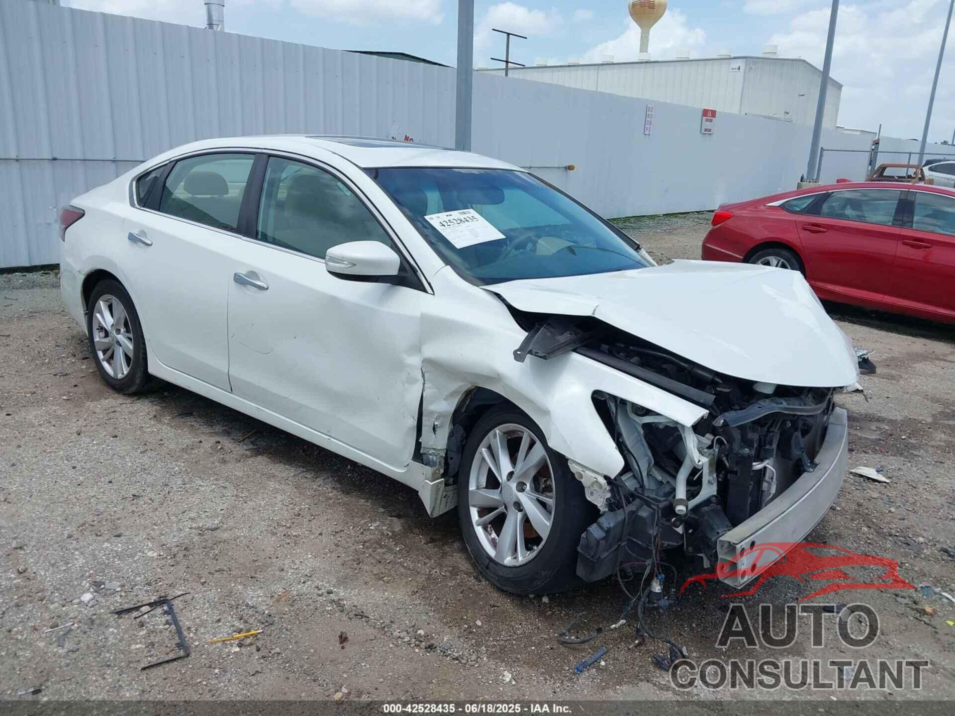 NISSAN ALTIMA 2014 - 1N4AL3AP3EN240832