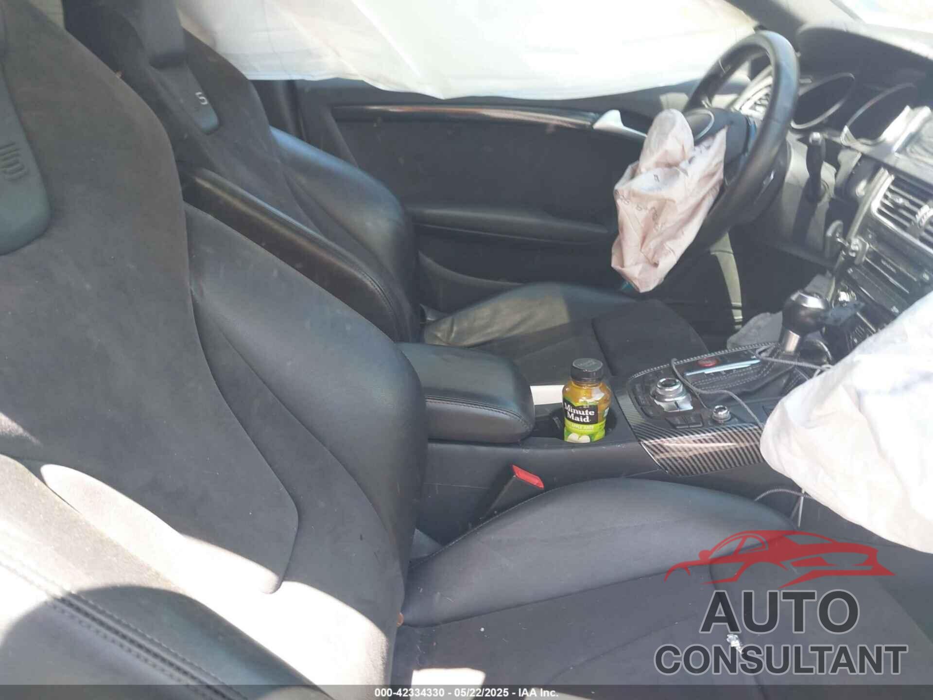 AUDI S5 2014 - WAUCGAFR7EA023732