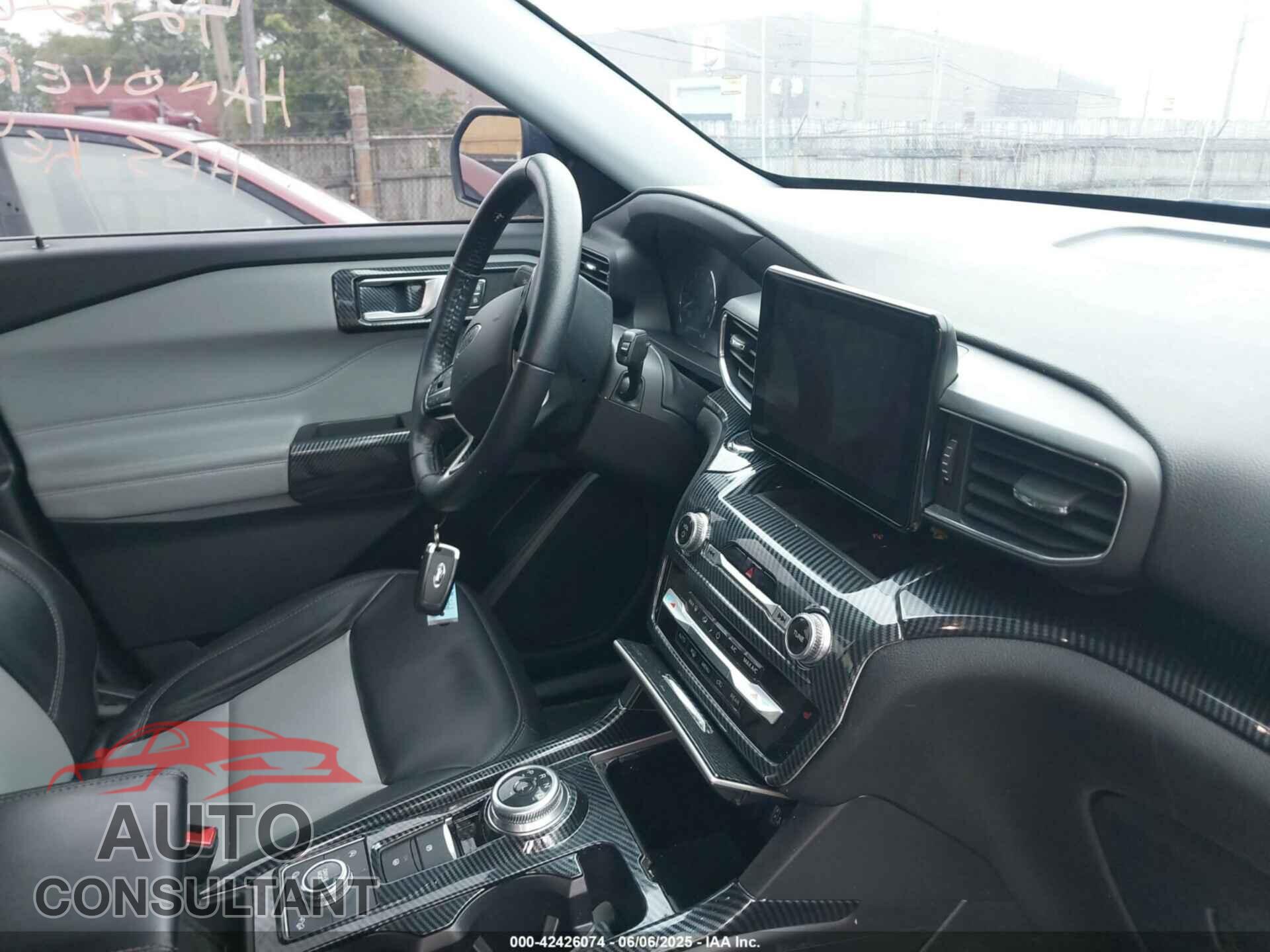 FORD EXPLORER 2022 - 1FMSK8DH5NGA23091
