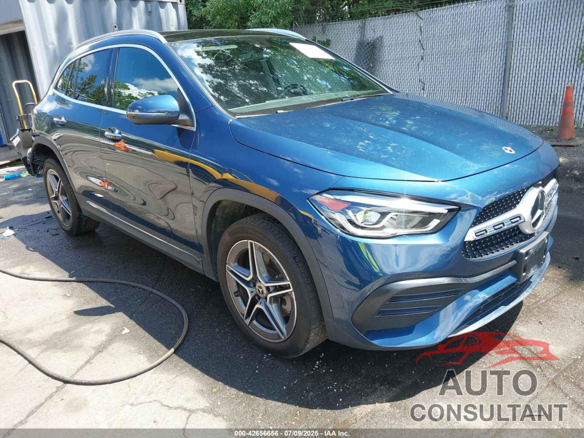 MERCEDES-BENZ GLA 250 2023 - W1N4N4HB2PJ523940