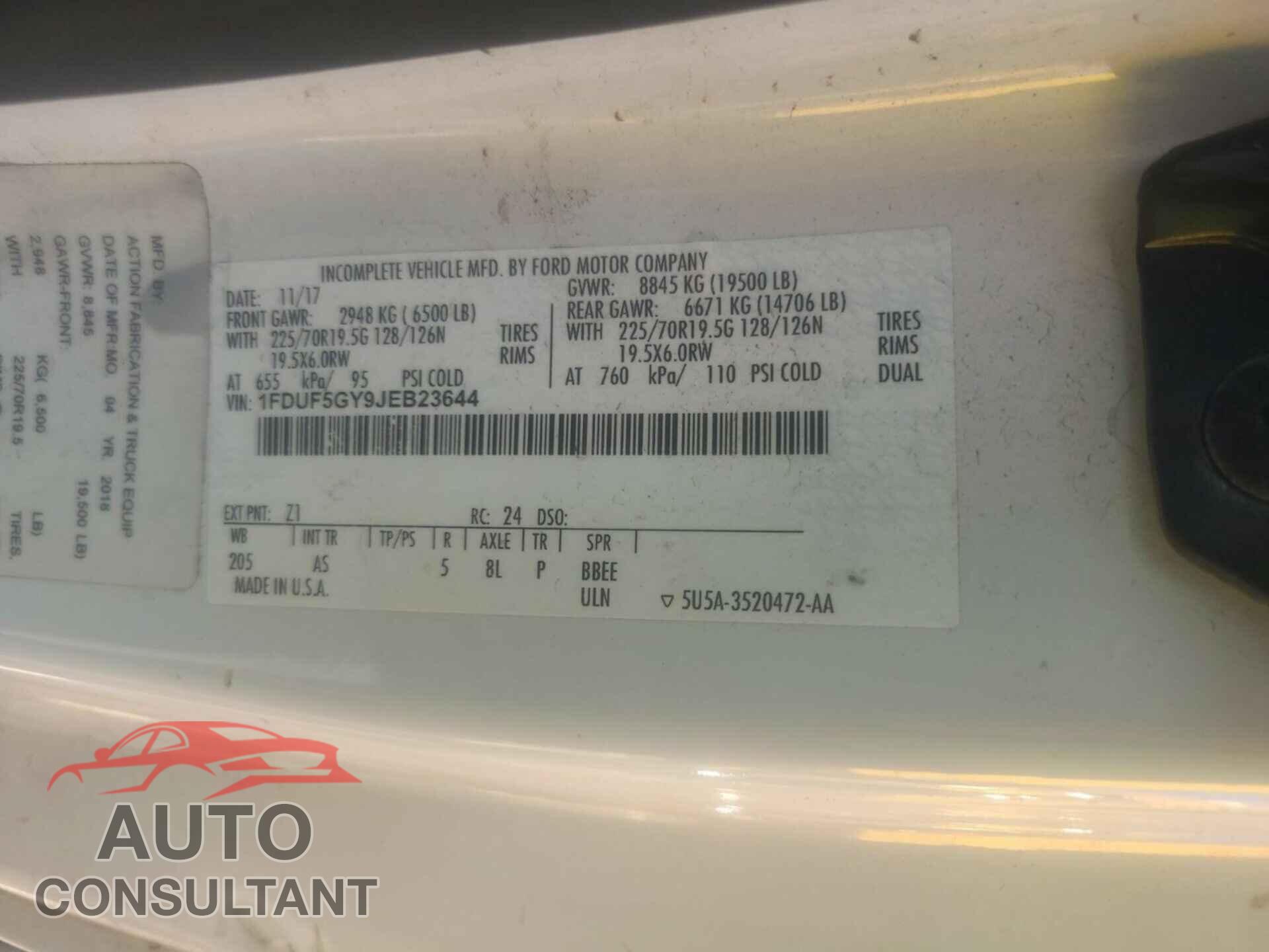 FORD F-550 CHASSIS 2018 - 1FDUF5GY9JEB23644