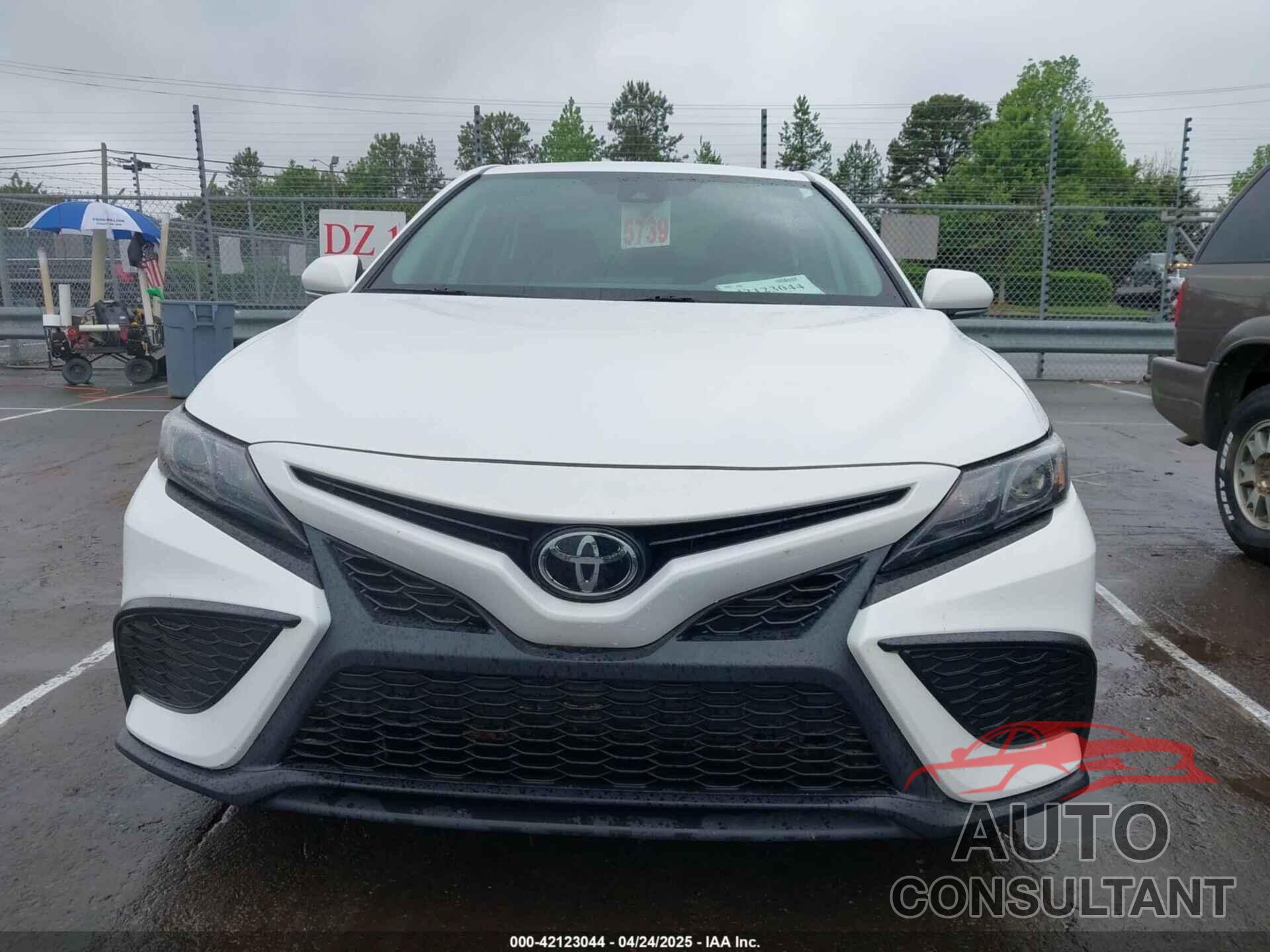 TOYOTA CAMRY 2023 - 4T1G11AK4PU738724