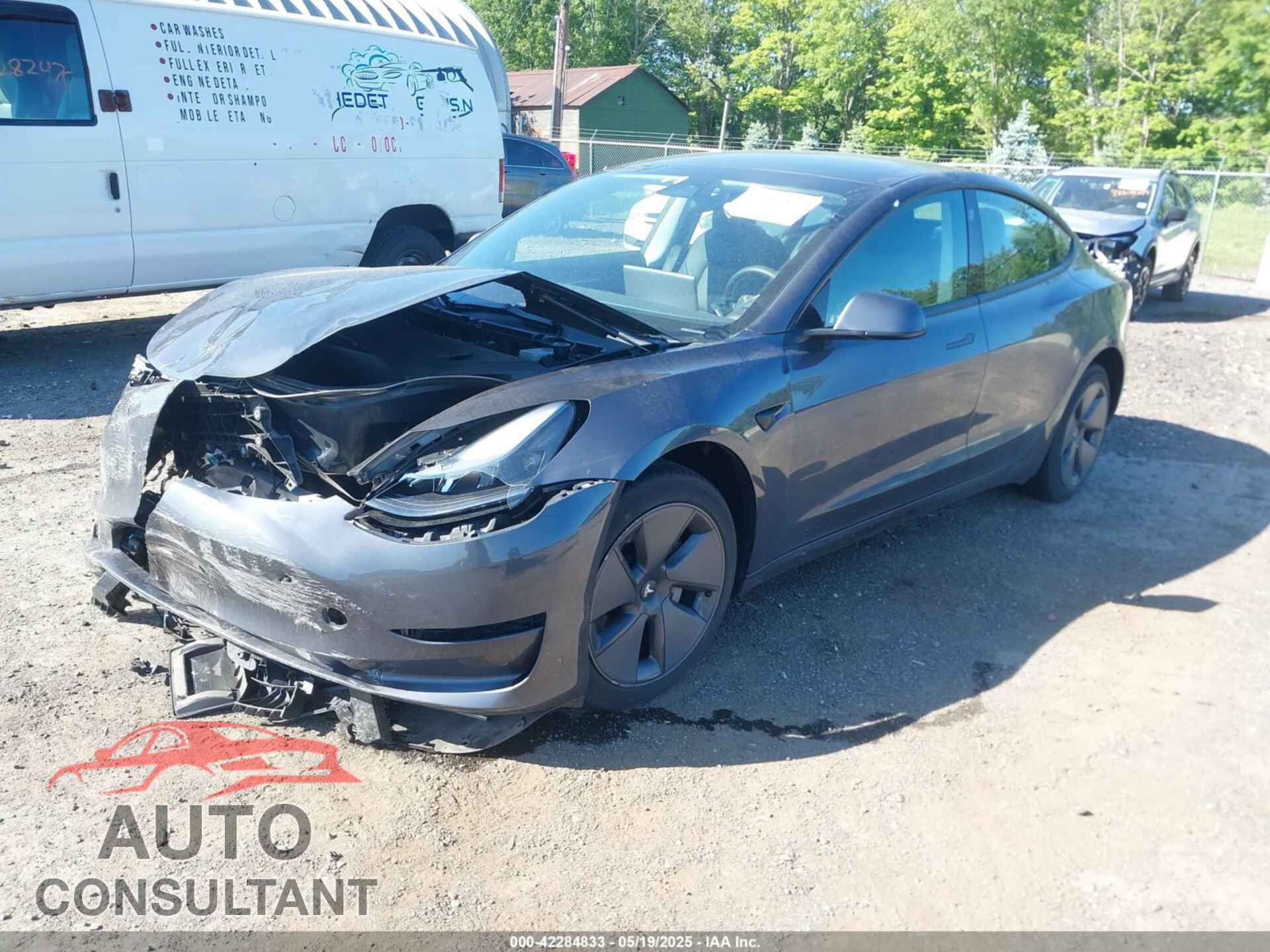 TESLA MODEL 3 2023 - 5YJ3E1EA2PF492659