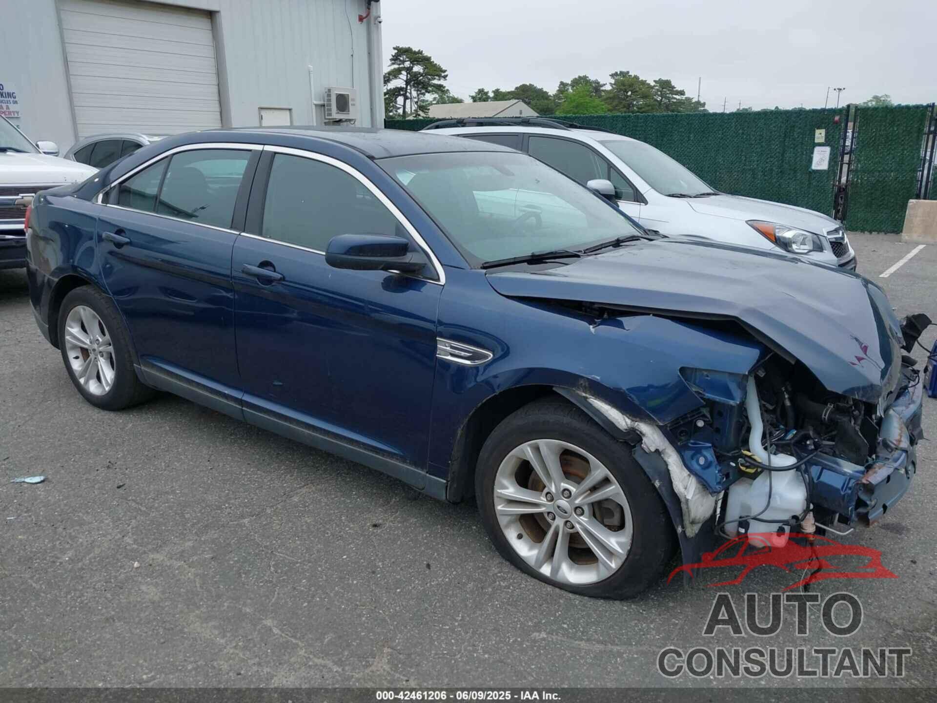 FORD TAURUS 2016 - 1FAHP2E81GG111690