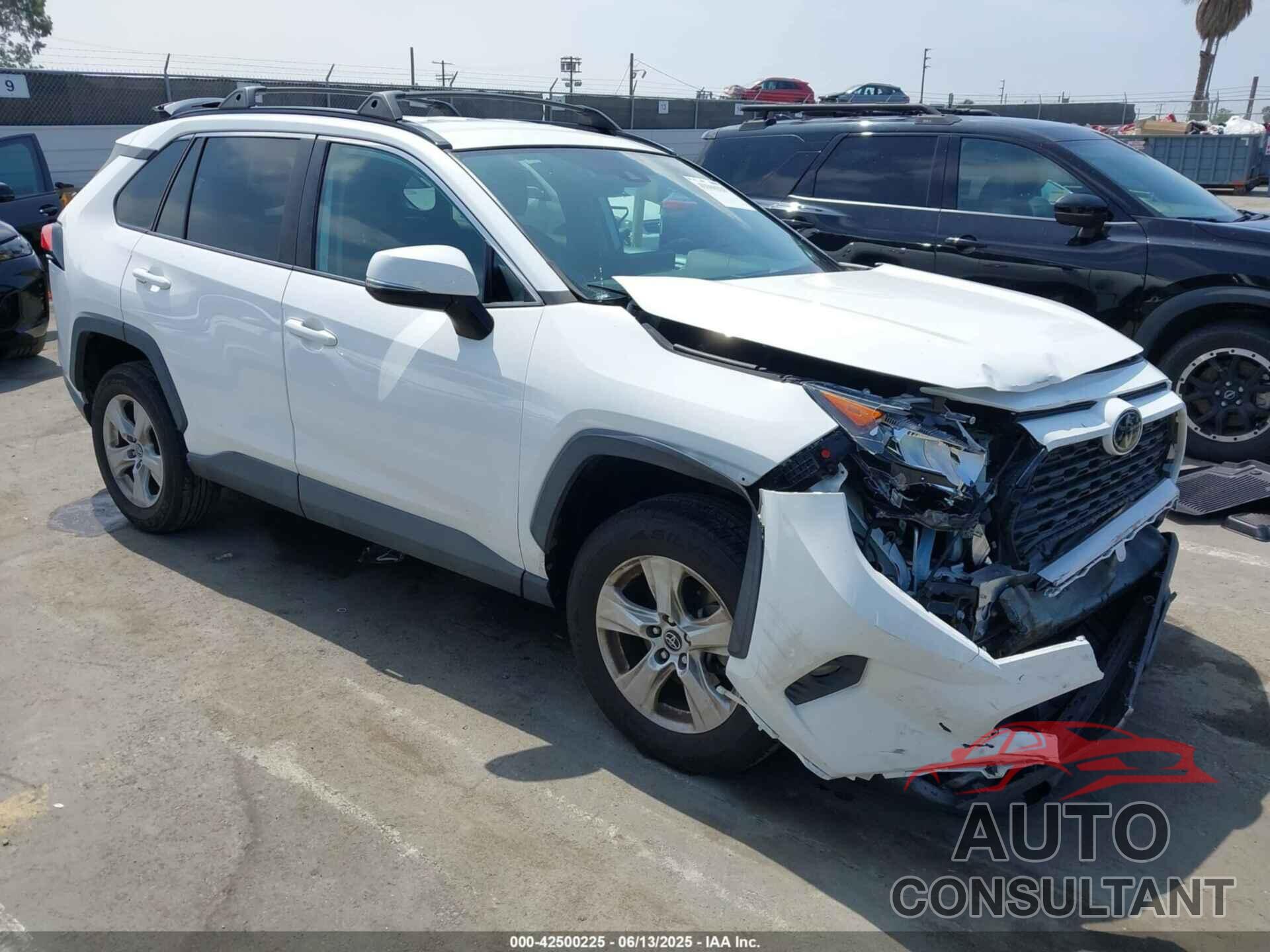 TOYOTA RAV4 2020 - 2T3W1RFV2LW097703
