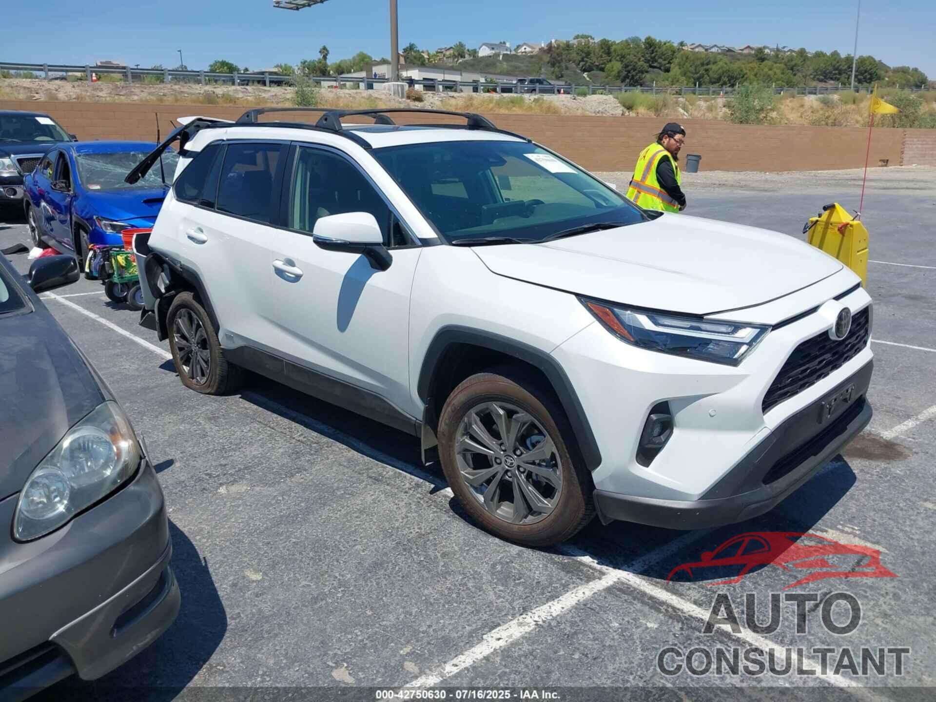 TOYOTA RAV4 HYBRID 2025 - JTMB6RFV6SJ076706