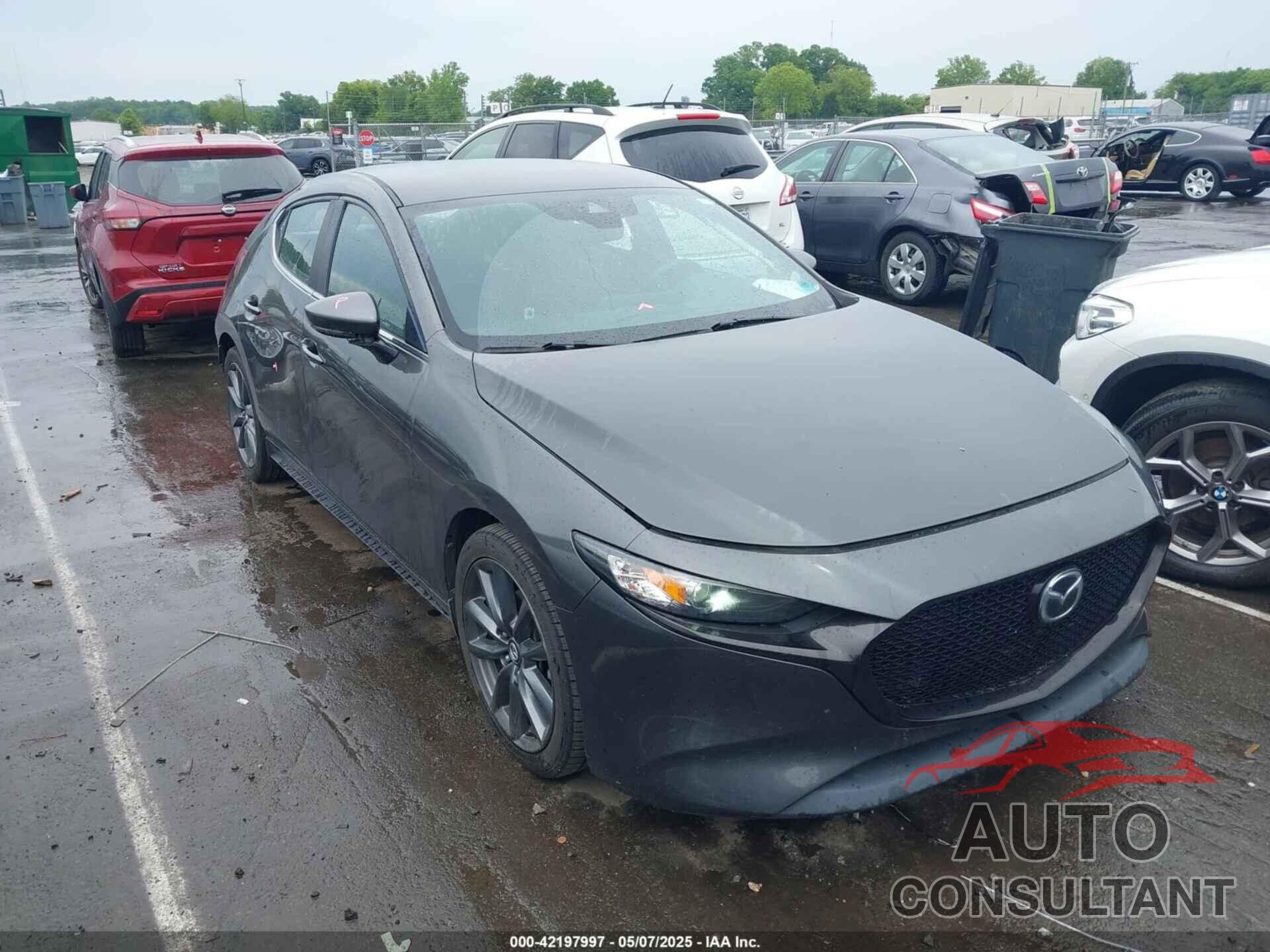 MAZDA MAZDA3 HATCHBACK 2019 - JM1BPBJM2K1134491