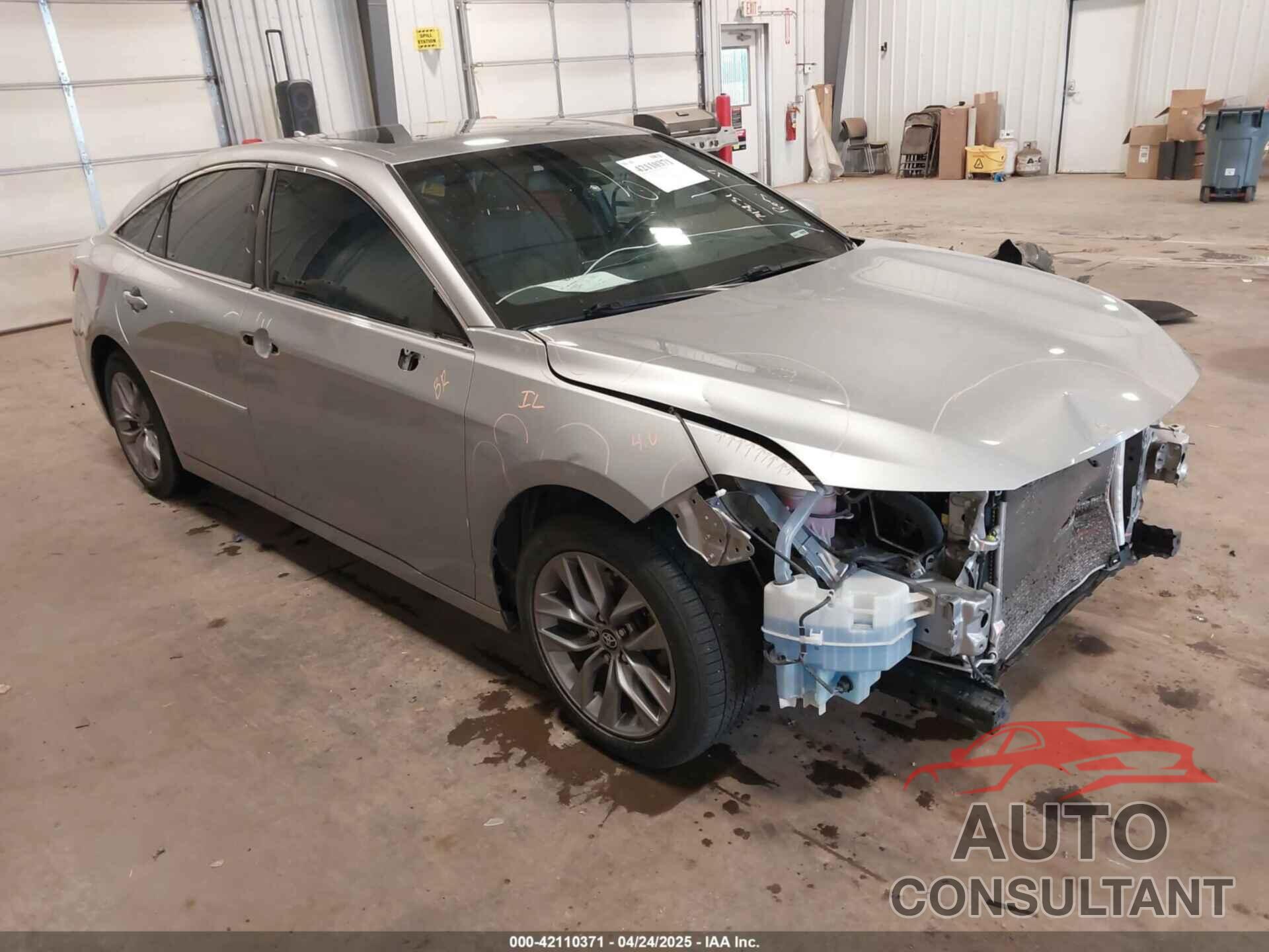 TOYOTA AVALON 2019 - 4T1BZ1FB0KU027896