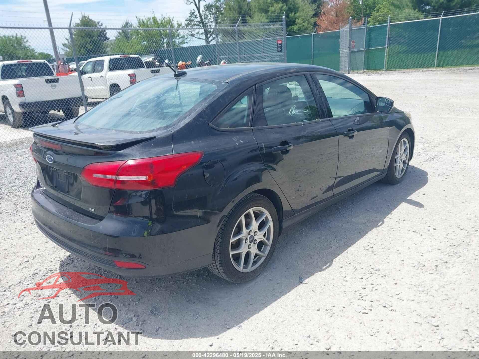 FORD FOCUS 2015 - 1FADP3F2XFL284094
