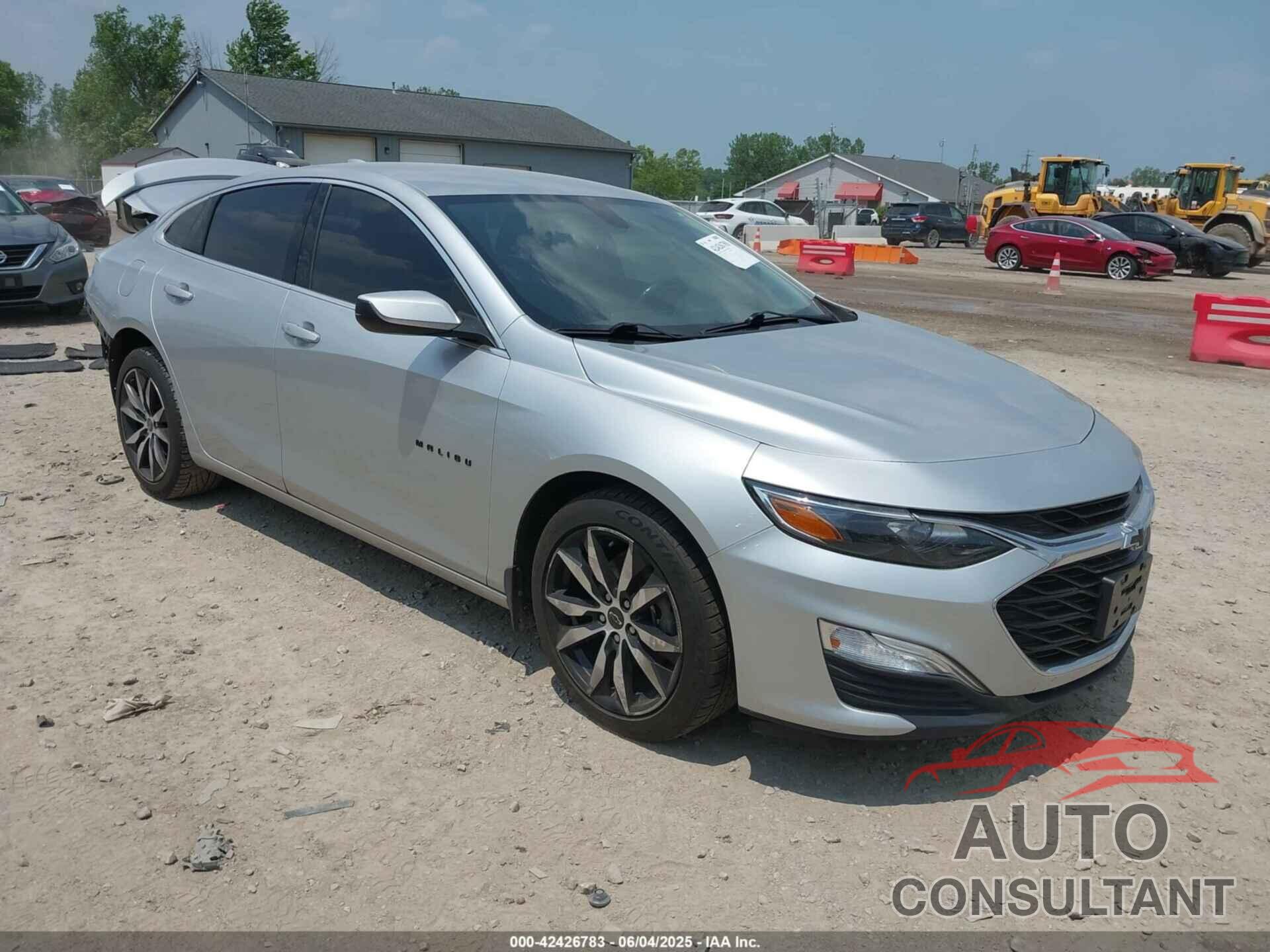 CHEVROLET MALIBU 2020 - 1G1ZG5ST7LF065946