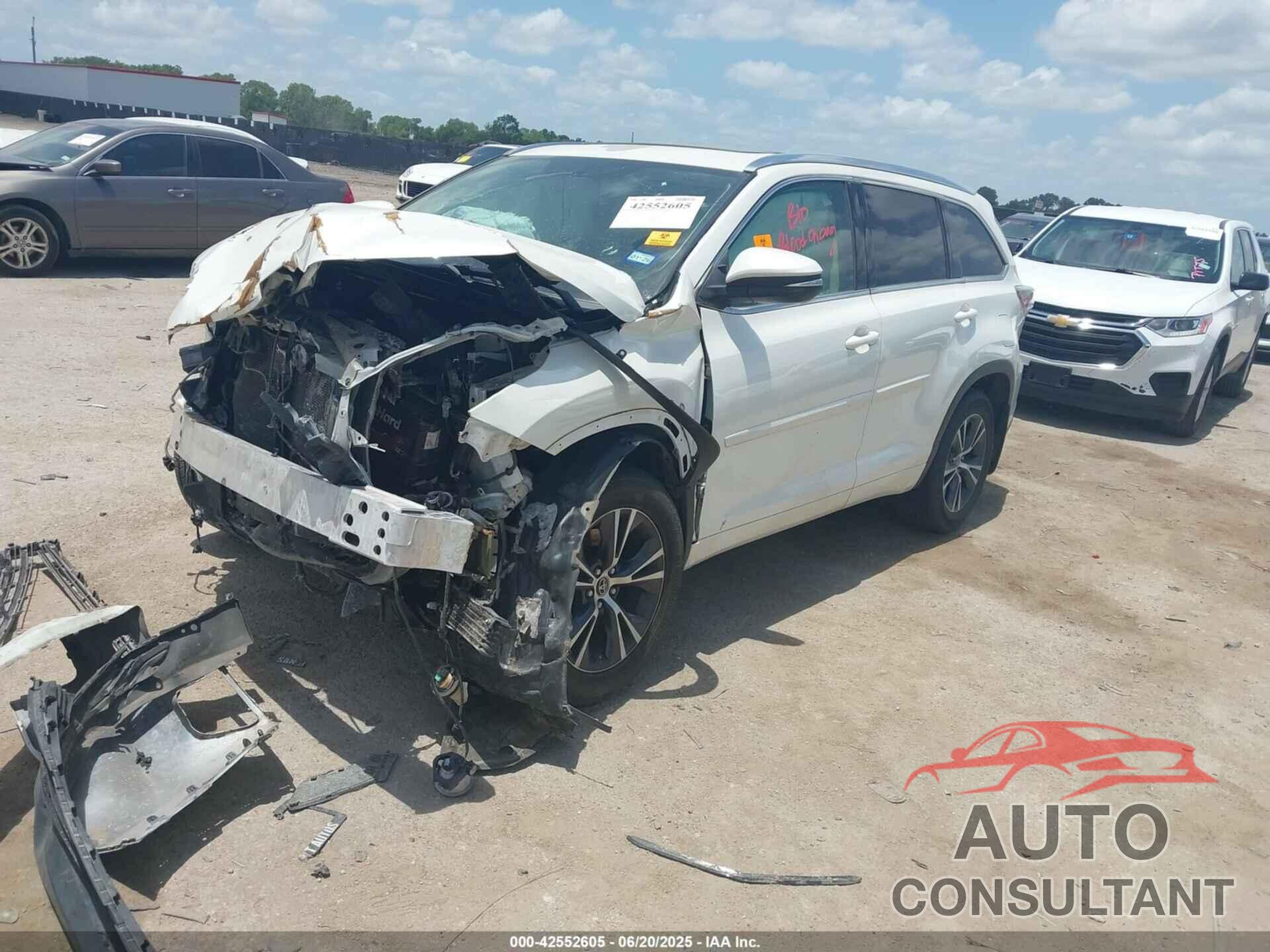 TOYOTA HIGHLANDER 2016 - 5TDKKRFH9GS129284