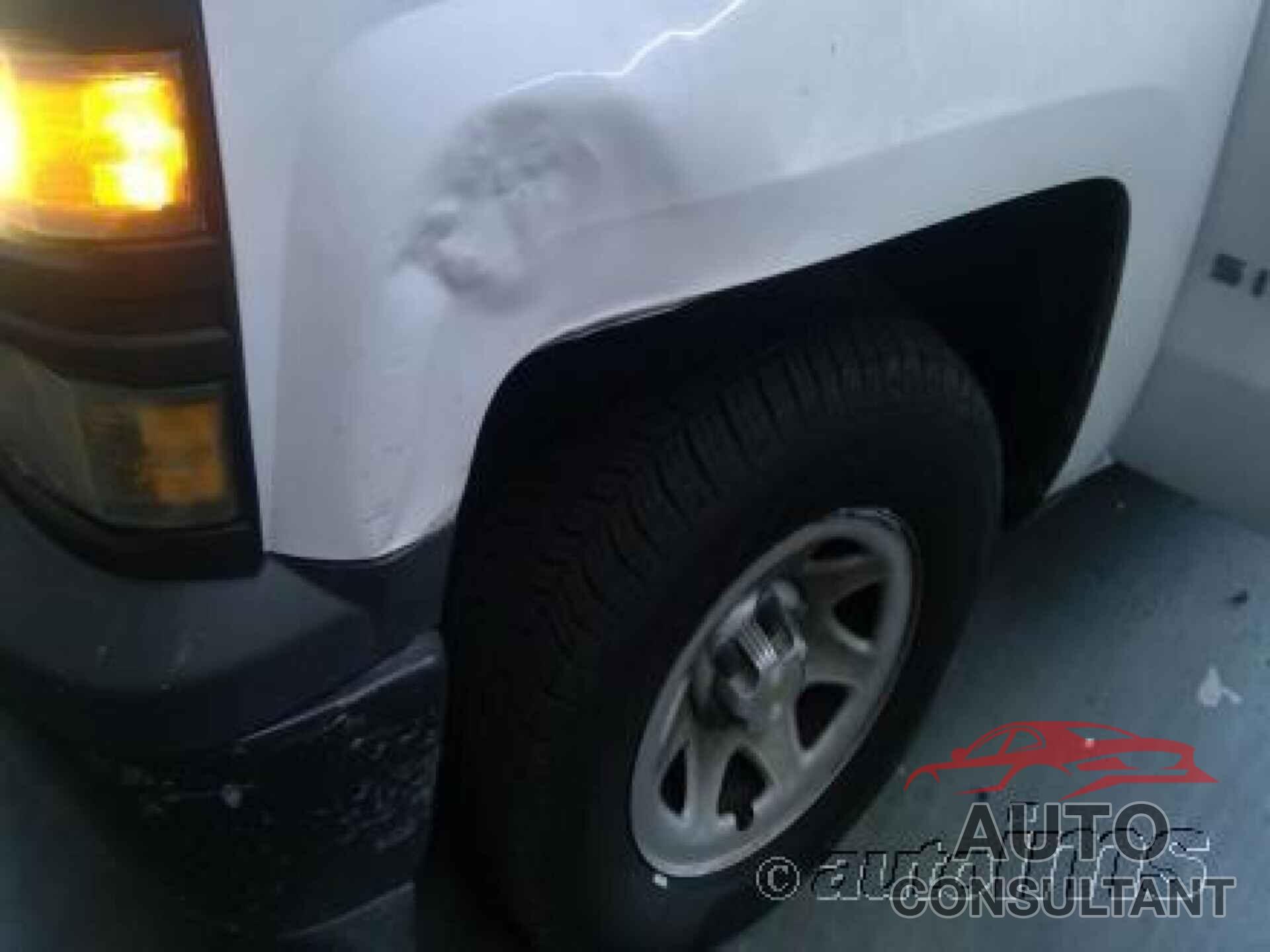 CHEVROLET SILVERADO 2015 - 1GCNCPEH6FZ309352