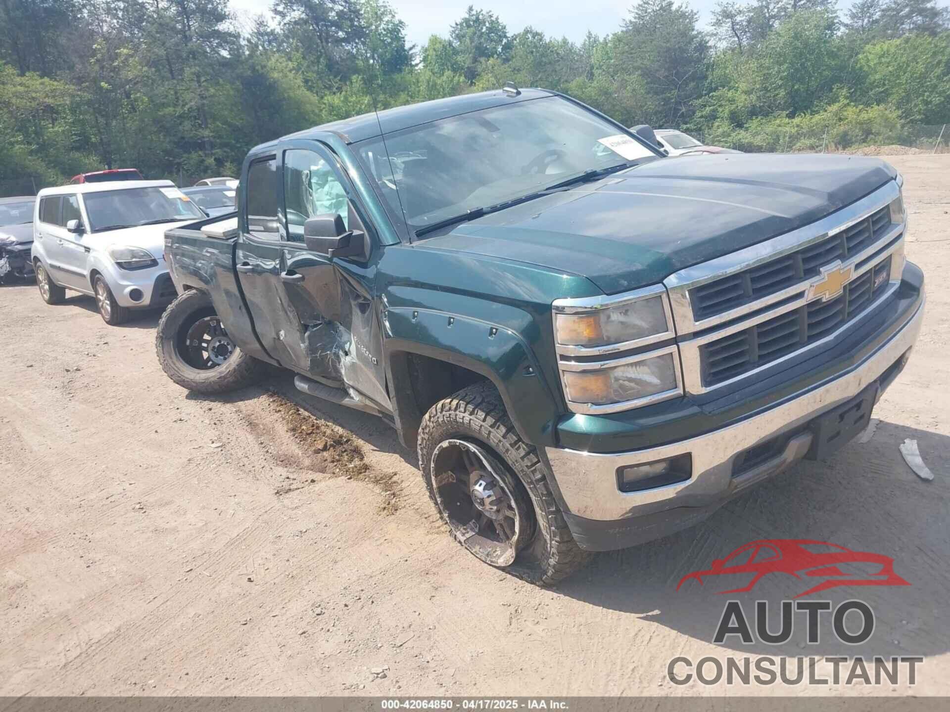 CHEVROLET SILVERADO 1500 2014 - 1GCVKREC0EZ341733