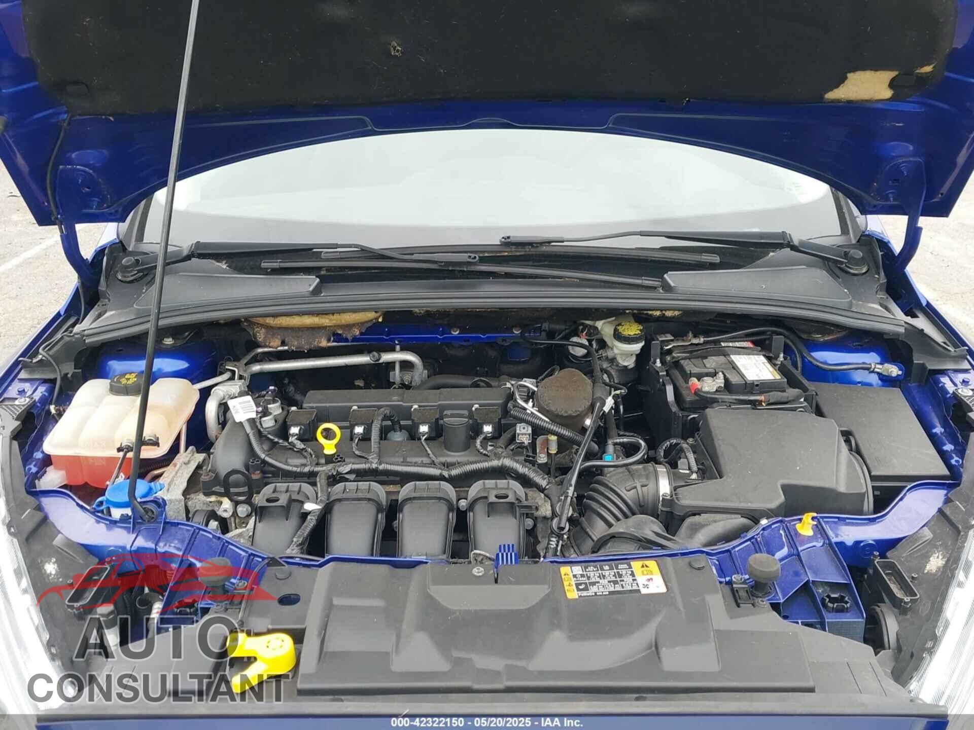 FORD FOCUS 2015 - 1FADP3J28FL380815
