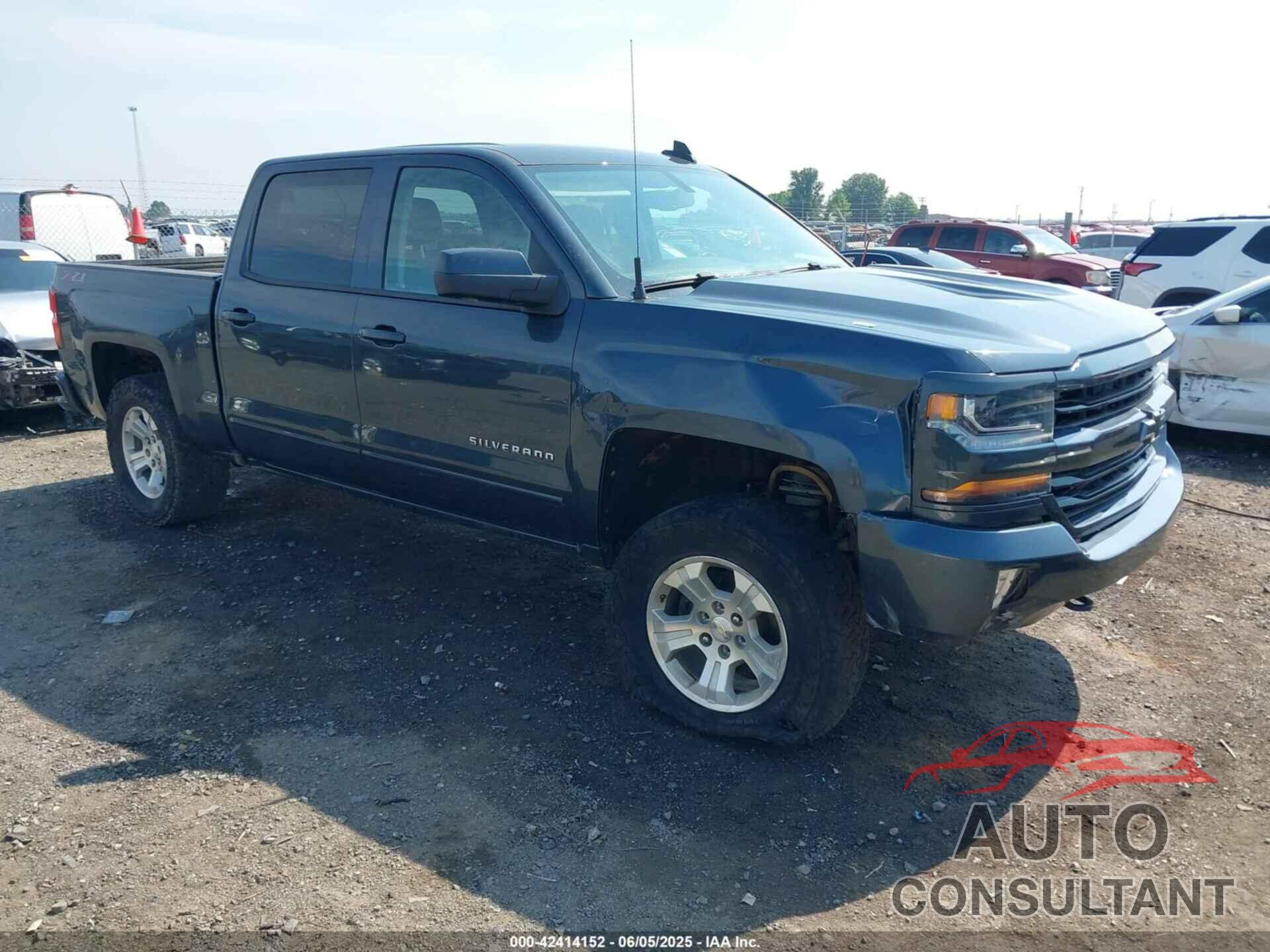 CHEVROLET SILVERADO 1500 2018 - 3GCUKREC3JG508835
