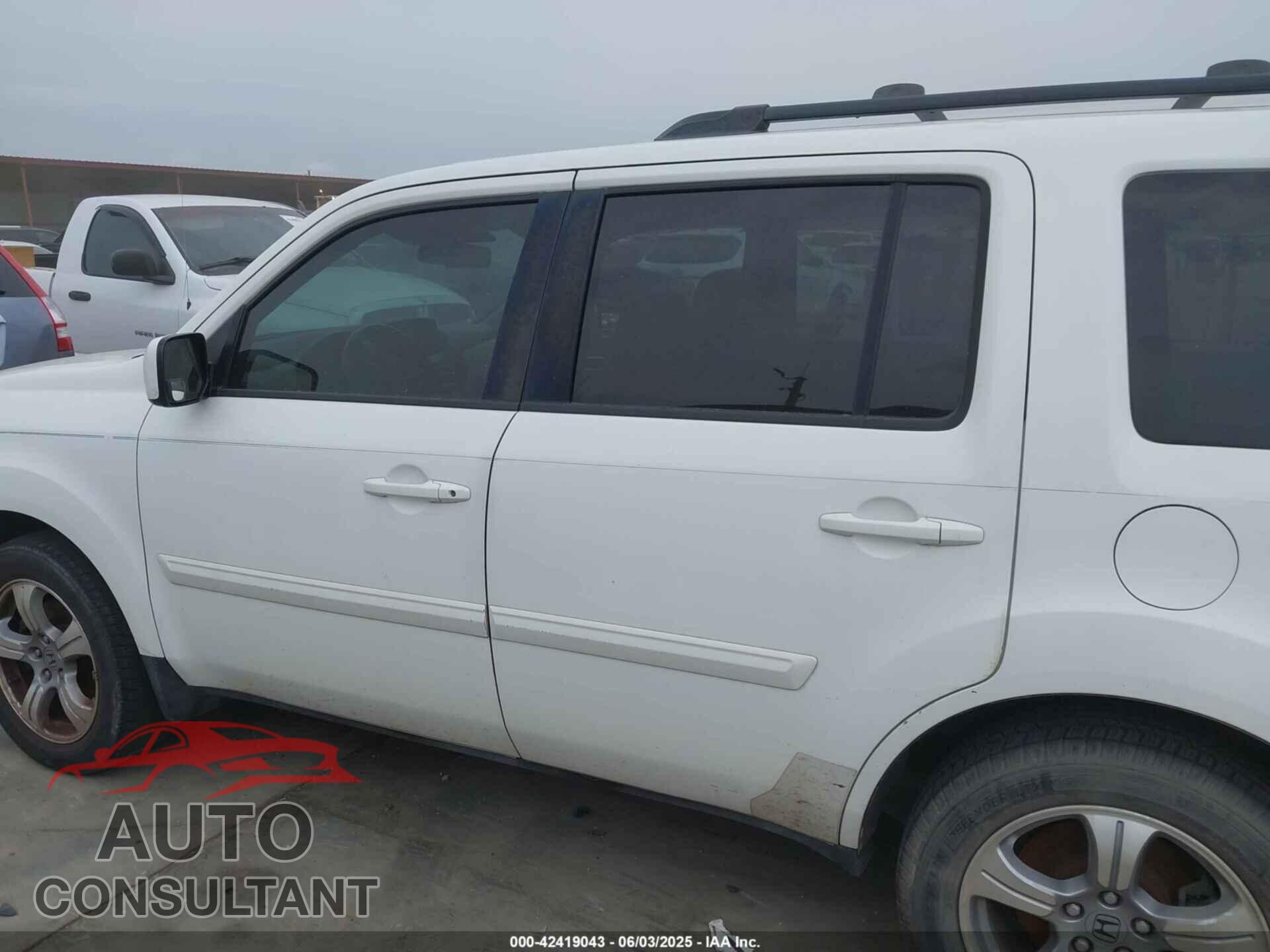 HONDA PILOT 2013 - 5FNYF3H76DB003867