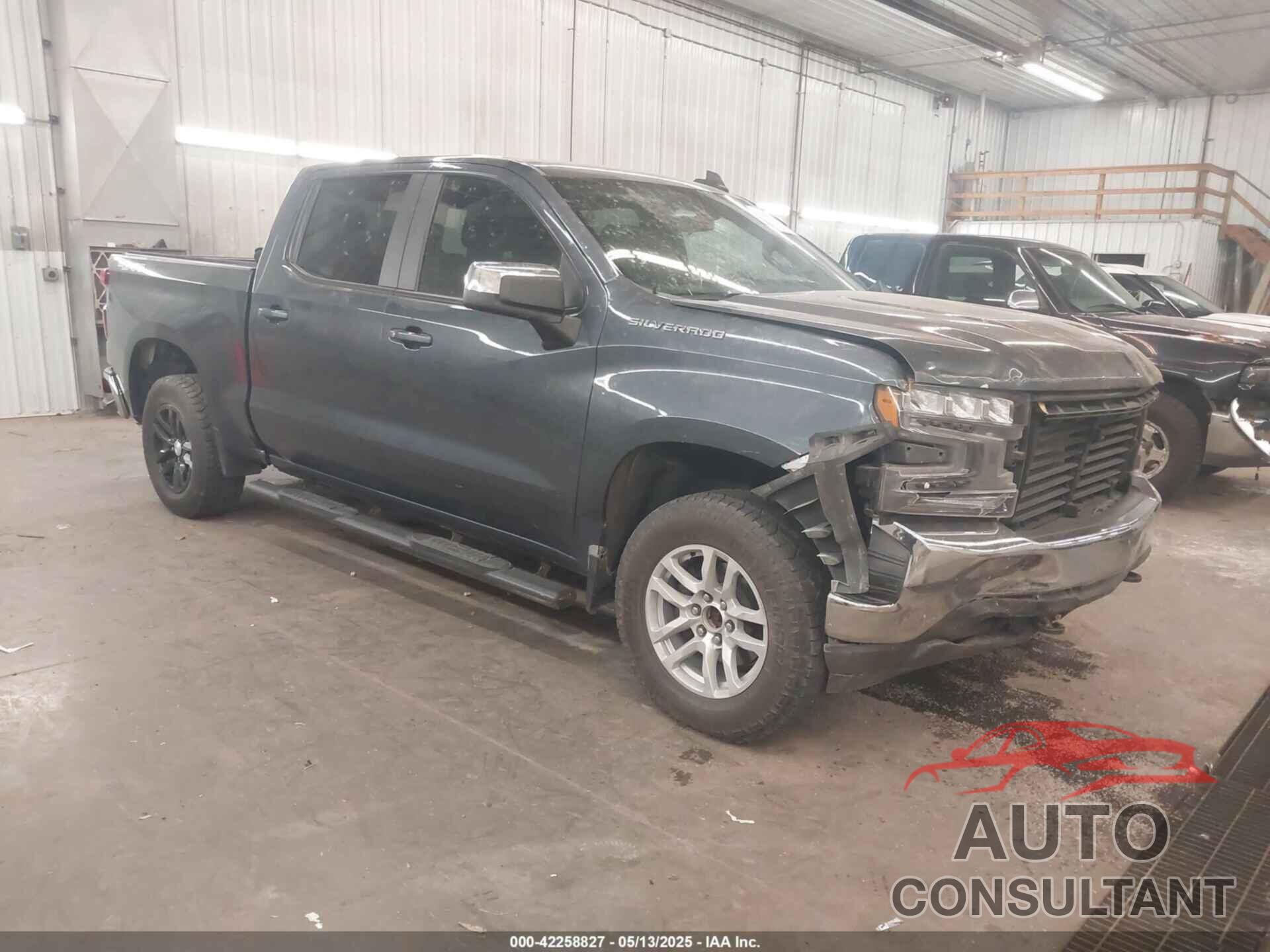 CHEVROLET SILVERADO 1500 2021 - 1GCUYDED2MZ391621