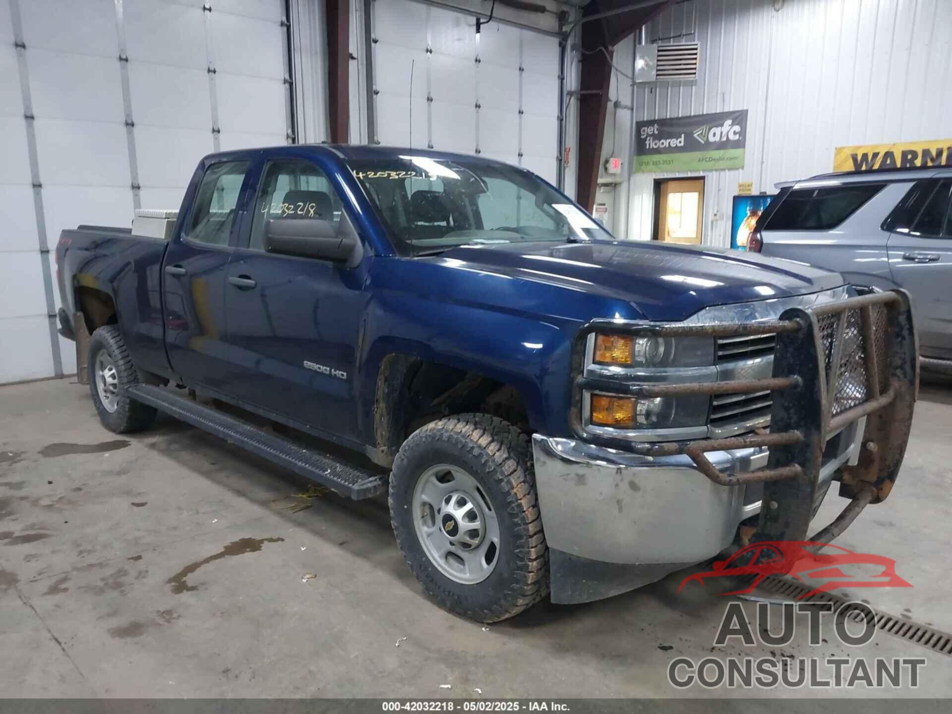 CHEVROLET SILVERADO 2500HD 2018 - 1GC2KUEG2JZ266231