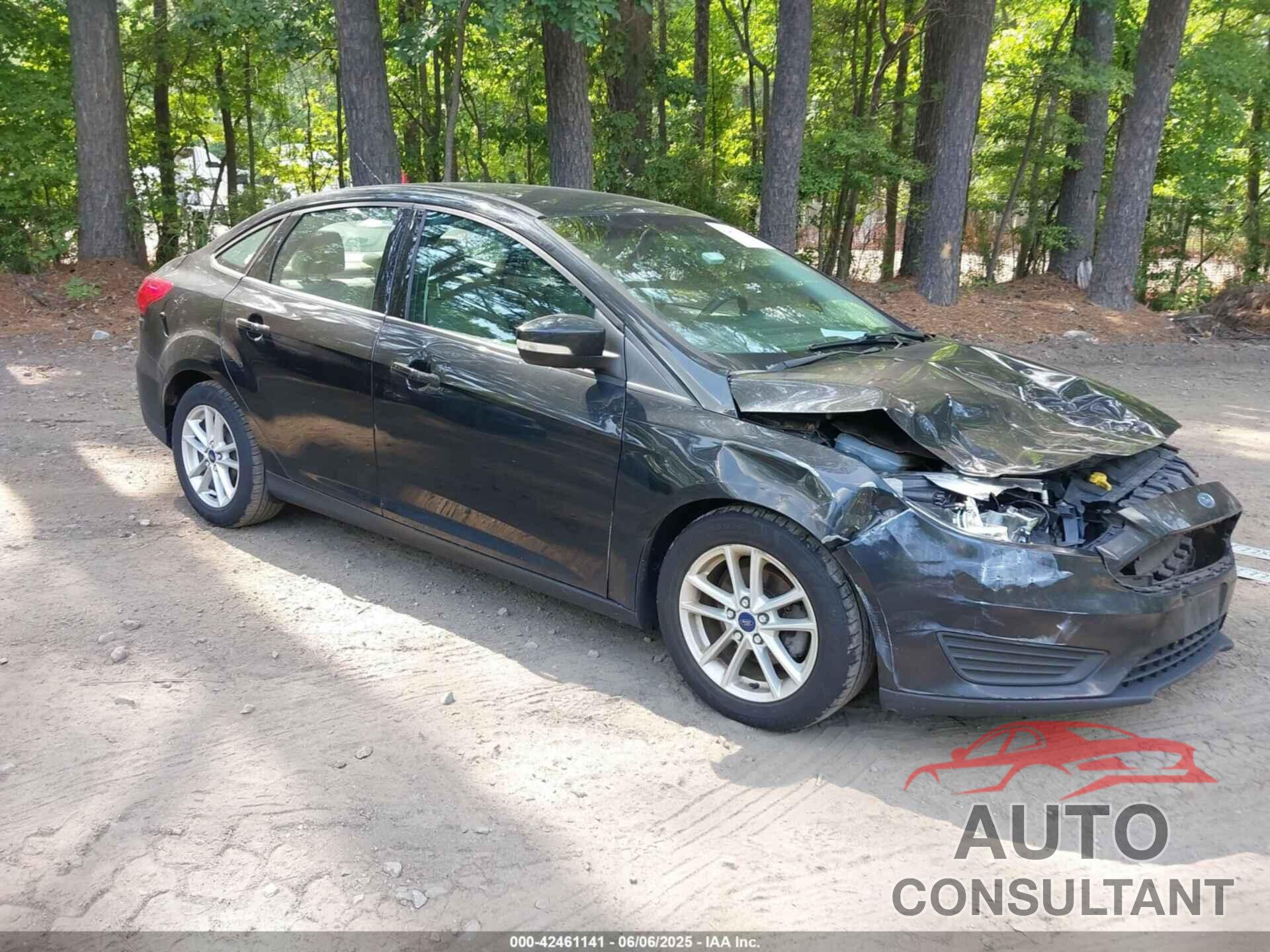 FORD FOCUS 2015 - 1FADP3F20FL335232