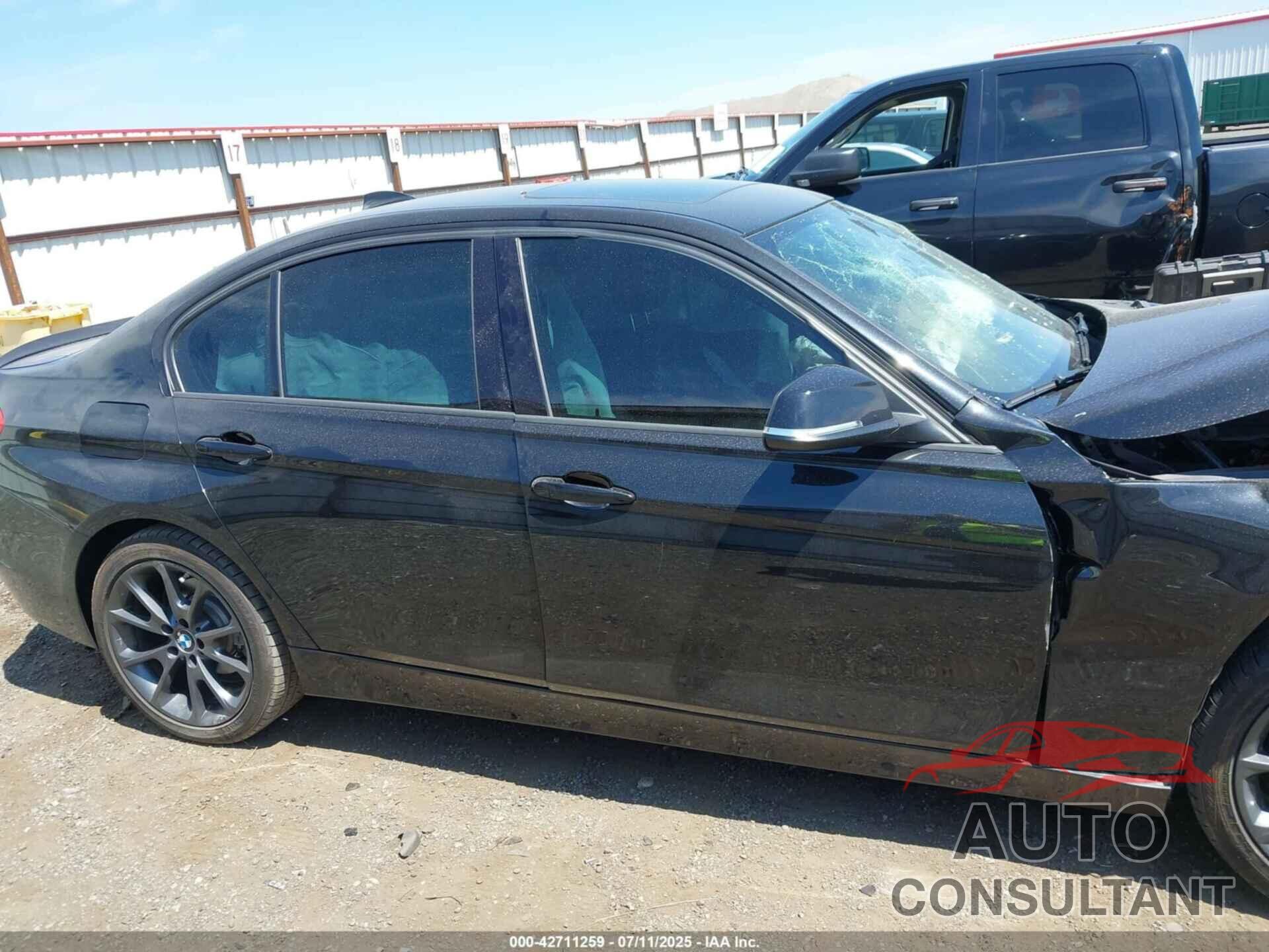 BMW 328I 2015 - WBA3B5G58FNS18055