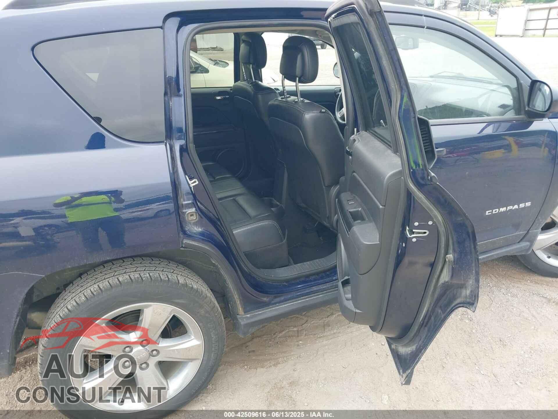 JEEP COMPASS 2012 - 1C4NJDCB6CD717717