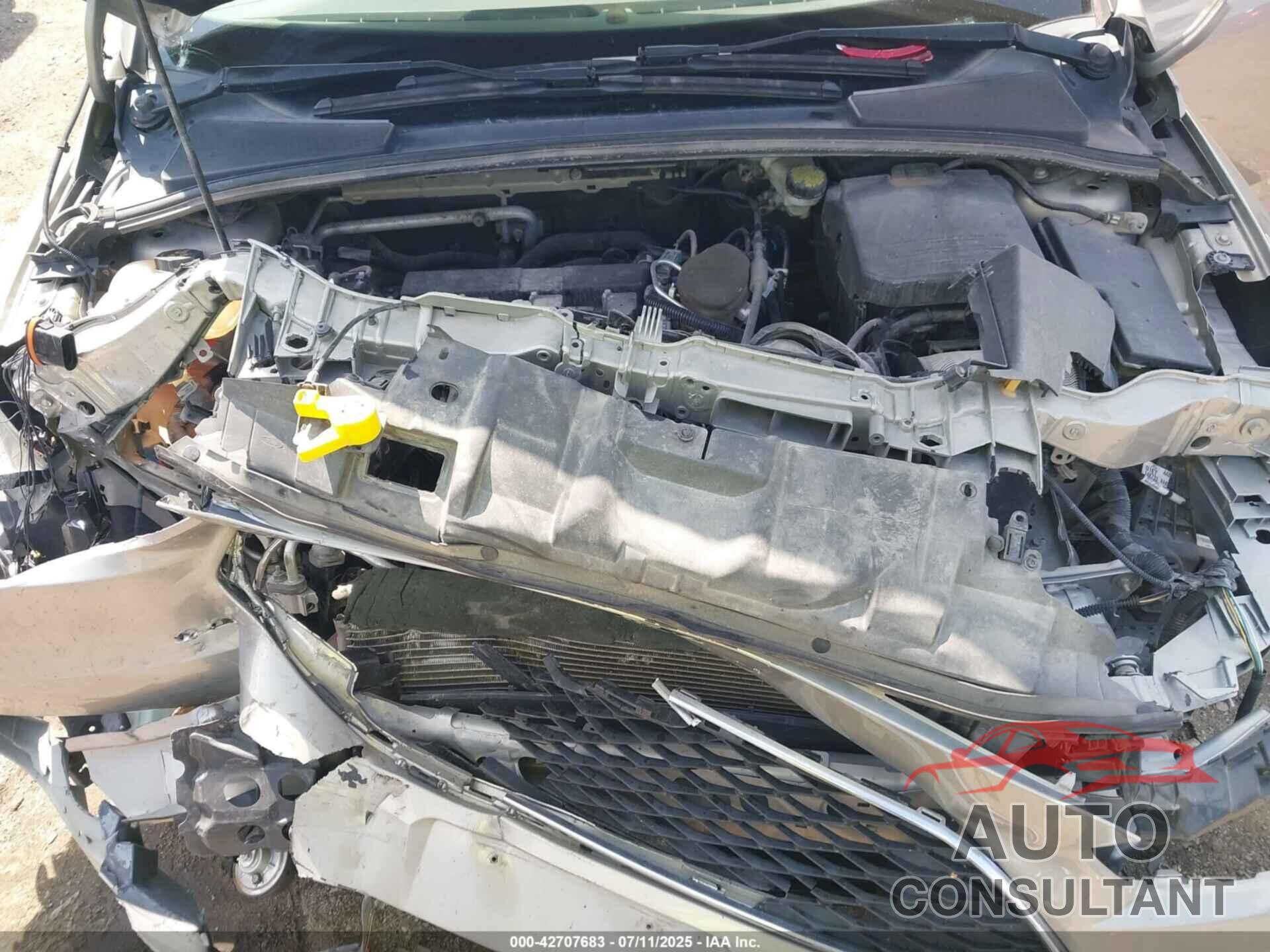 FORD FOCUS 2016 - 1FADP3F23GL203048