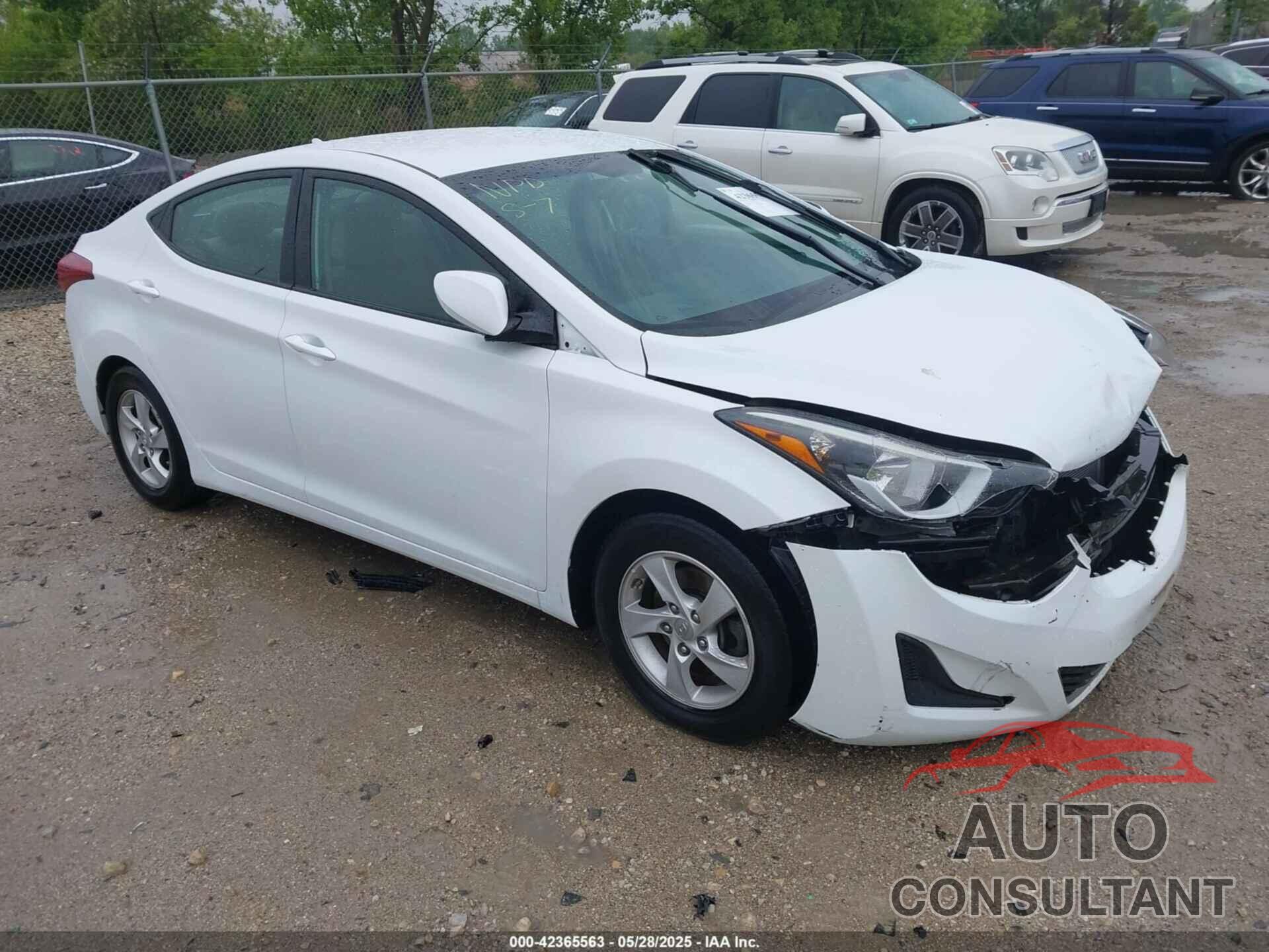 HYUNDAI ELANTRA 2015 - 5NPDH4AE8FH565359