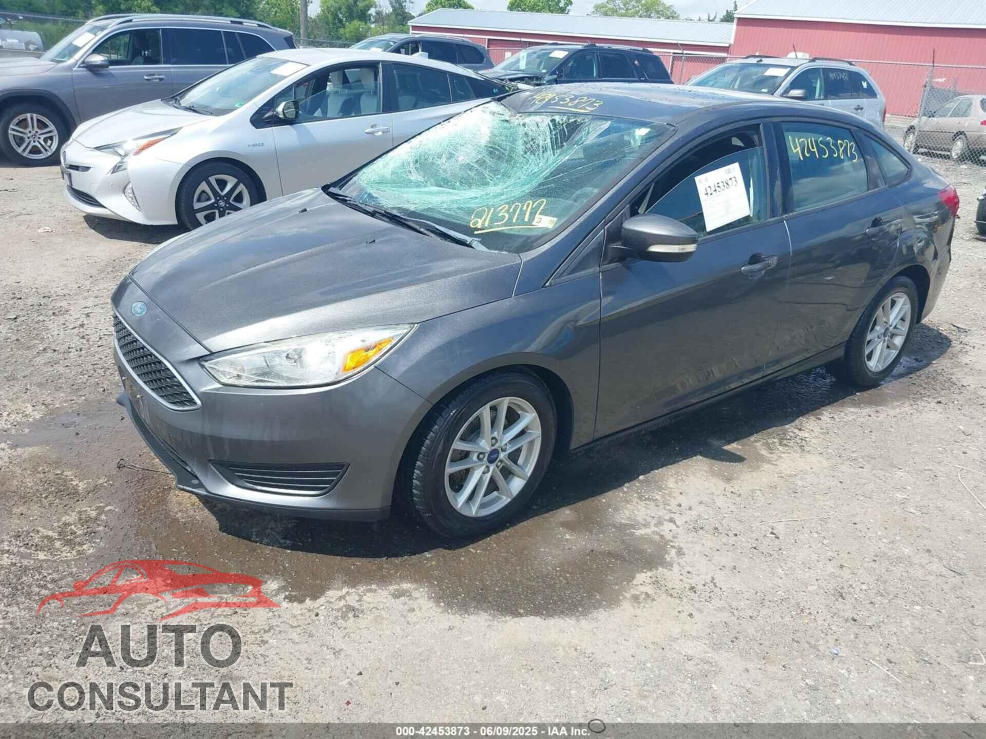 FORD FOCUS 2015 - 1FADP3F23FL213772