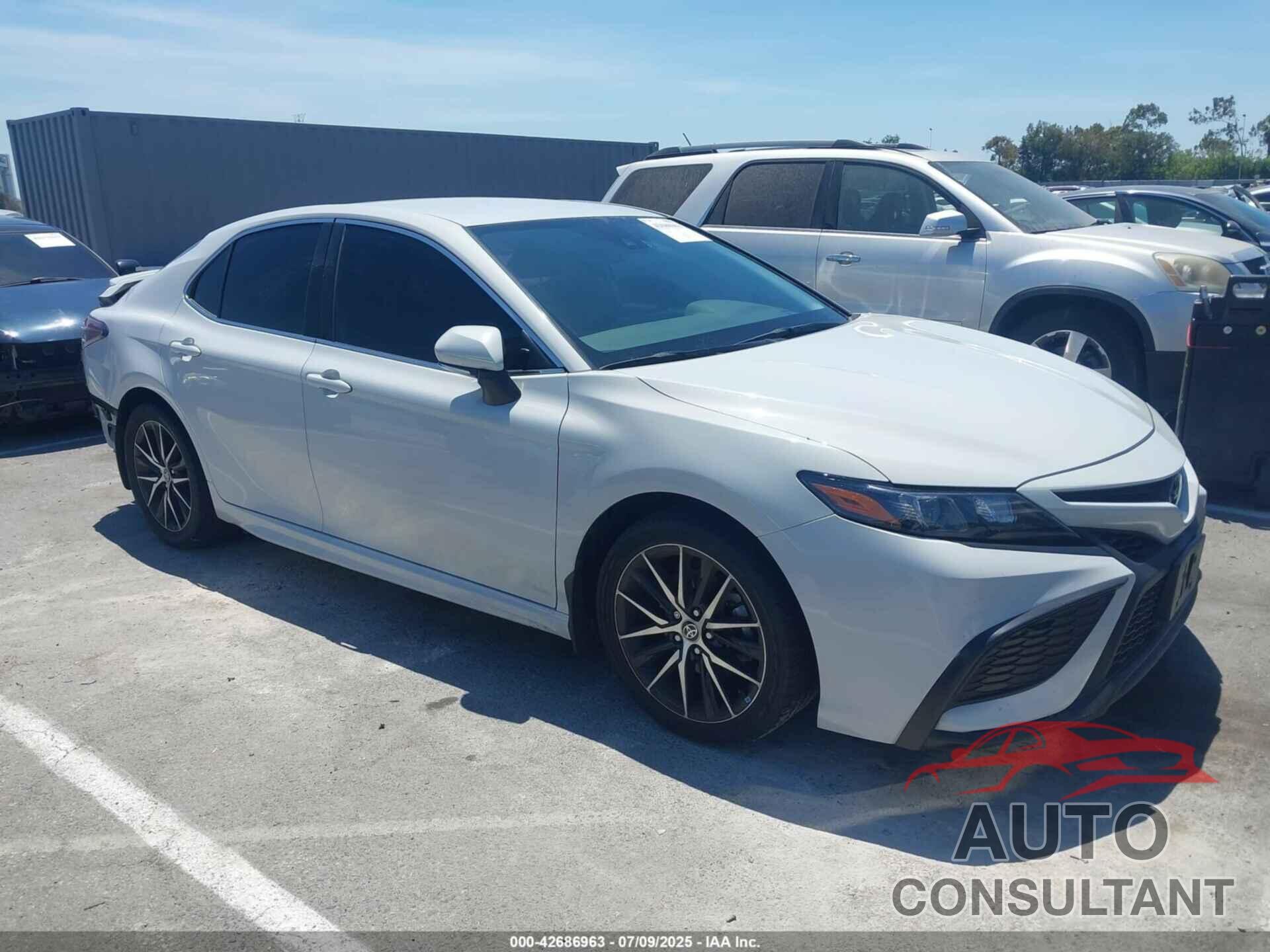 TOYOTA CAMRY 2023 - 4T1T11AK9PU082292