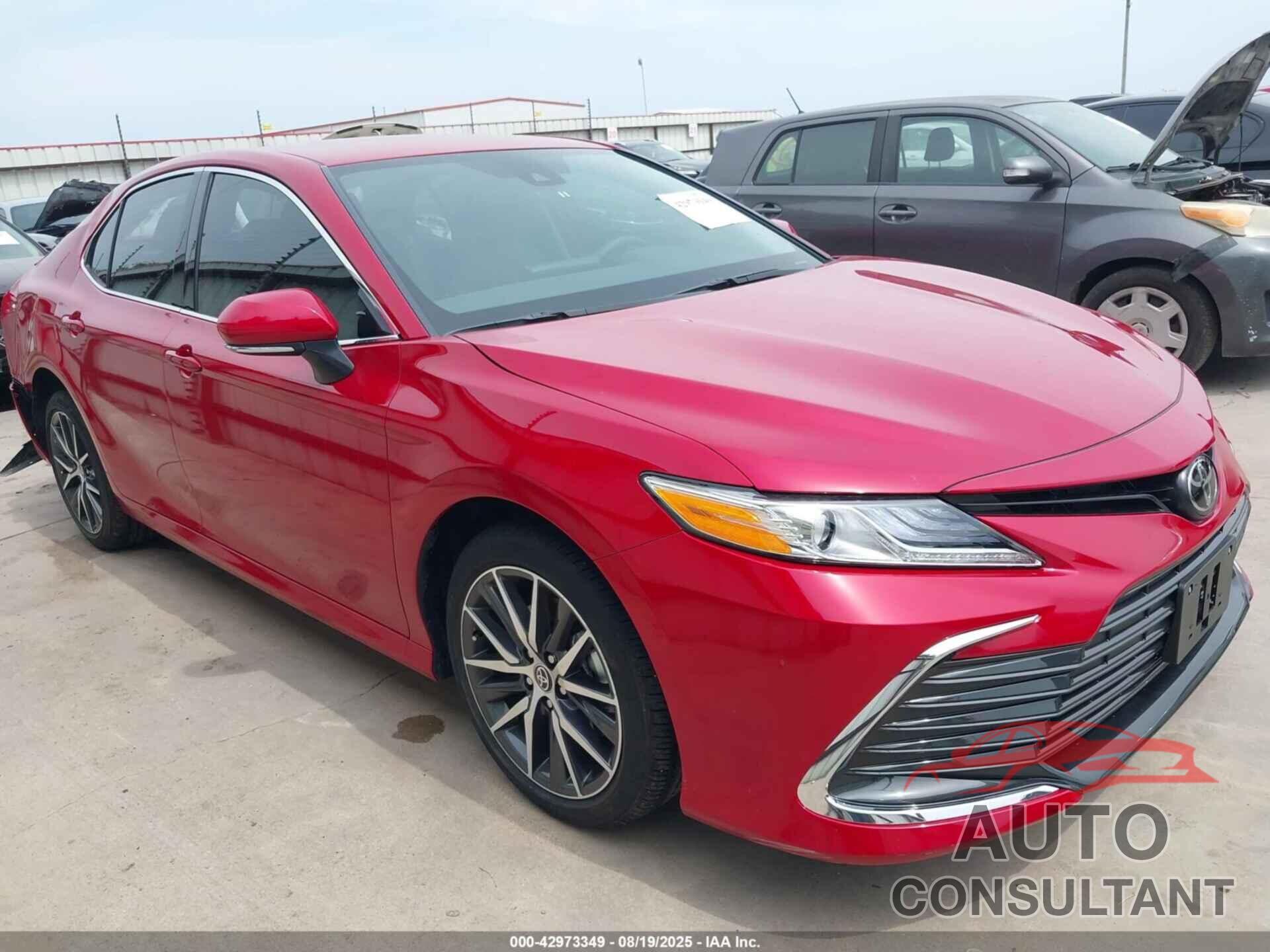 TOYOTA CAMRY 2024 - 4T1F11AK1RU210203