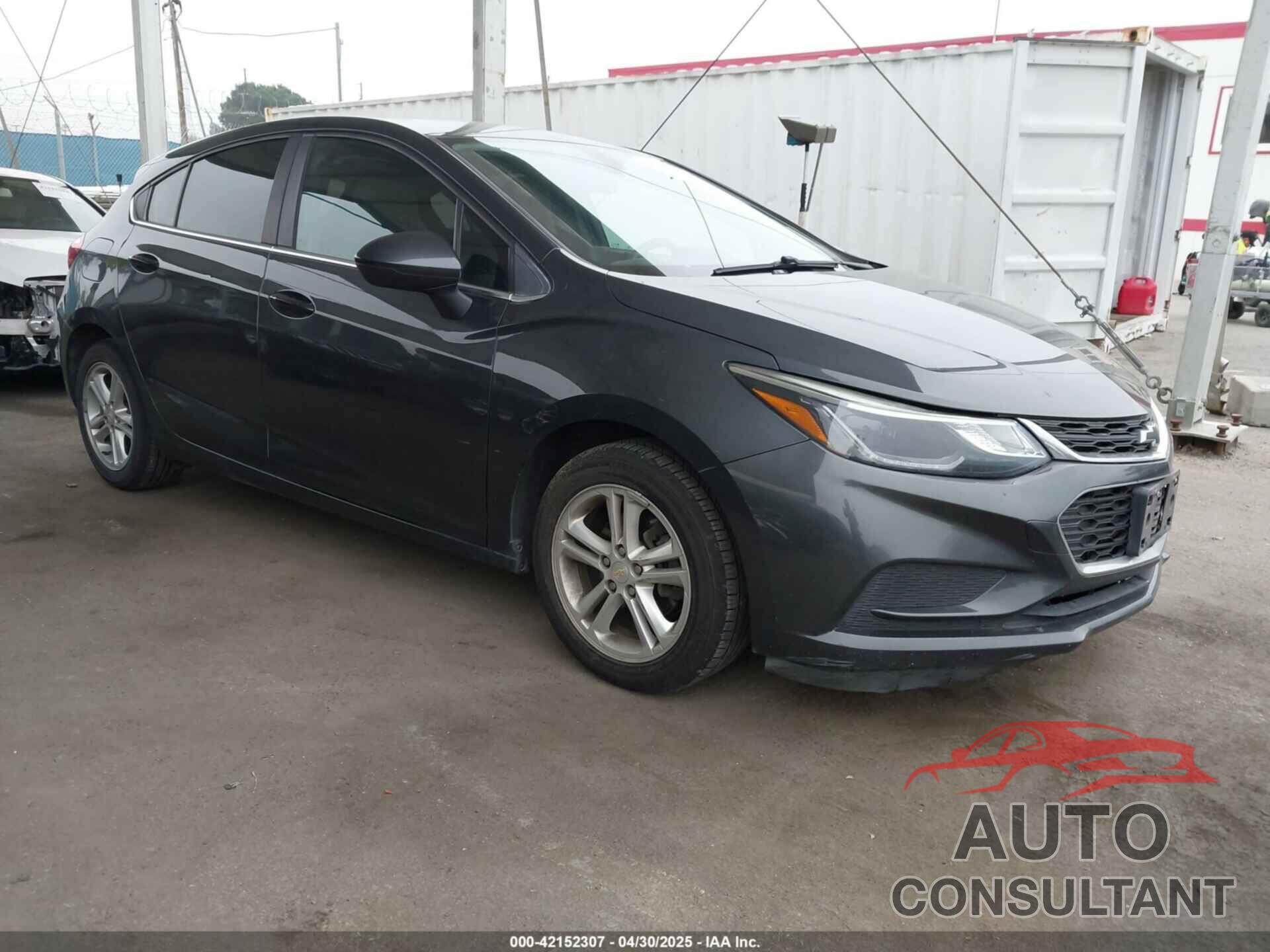 CHEVROLET CRUZE 2018 - 3G1BE6SM4JS594270