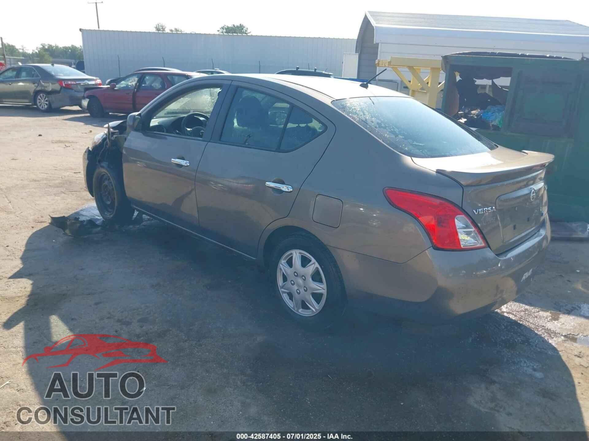 NISSAN VERSA 2013 - 3N1CN7AP8DL852840