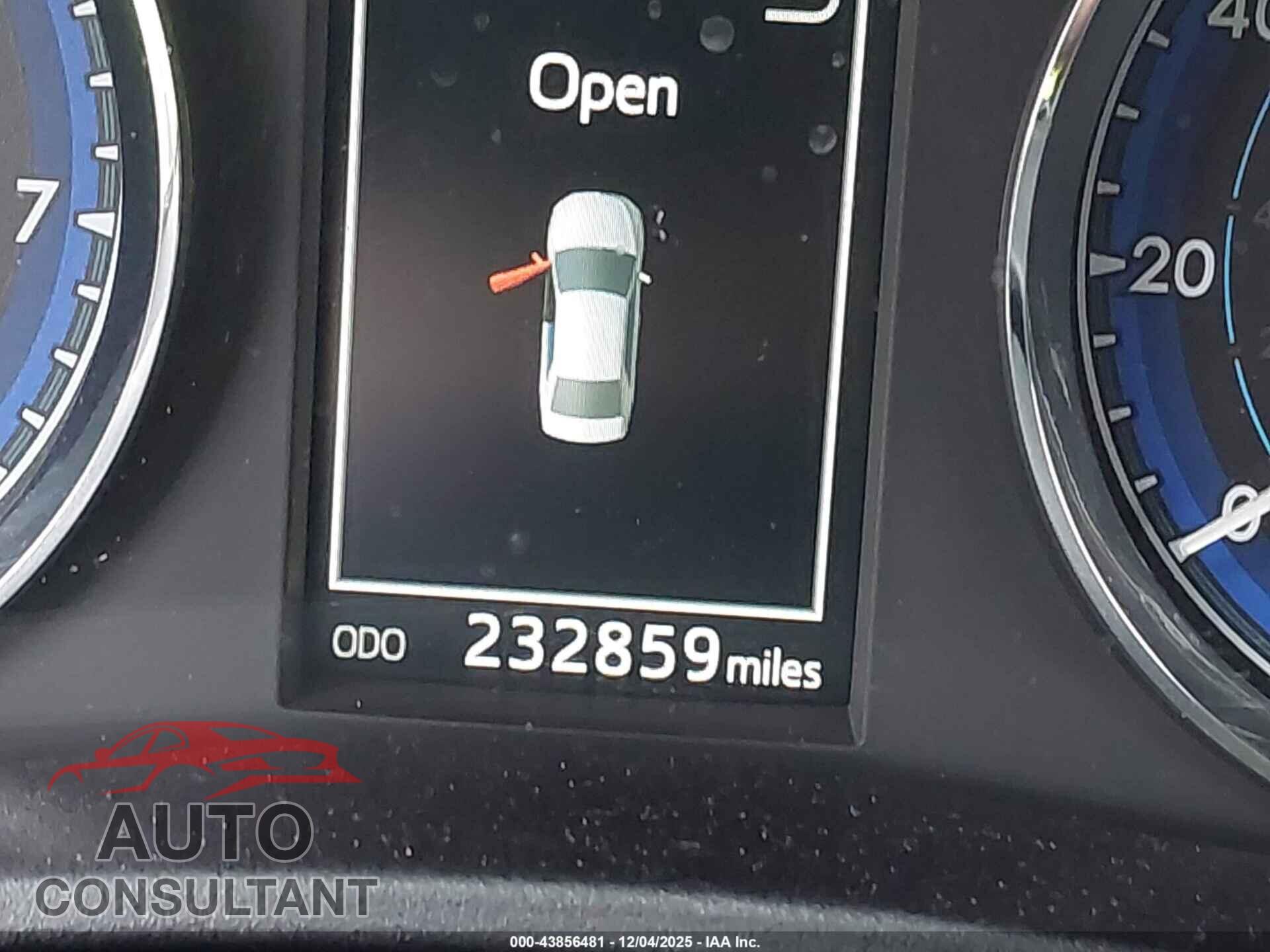 TOYOTA COROLLA 2017 - 2T1BURHE9HC839471