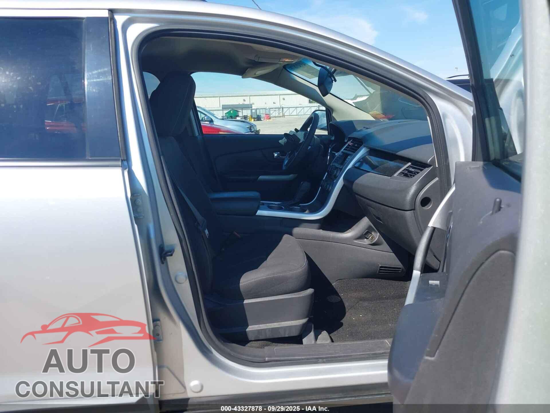 FORD EDGE 2011 - 2FMDK3GC6BBB10951