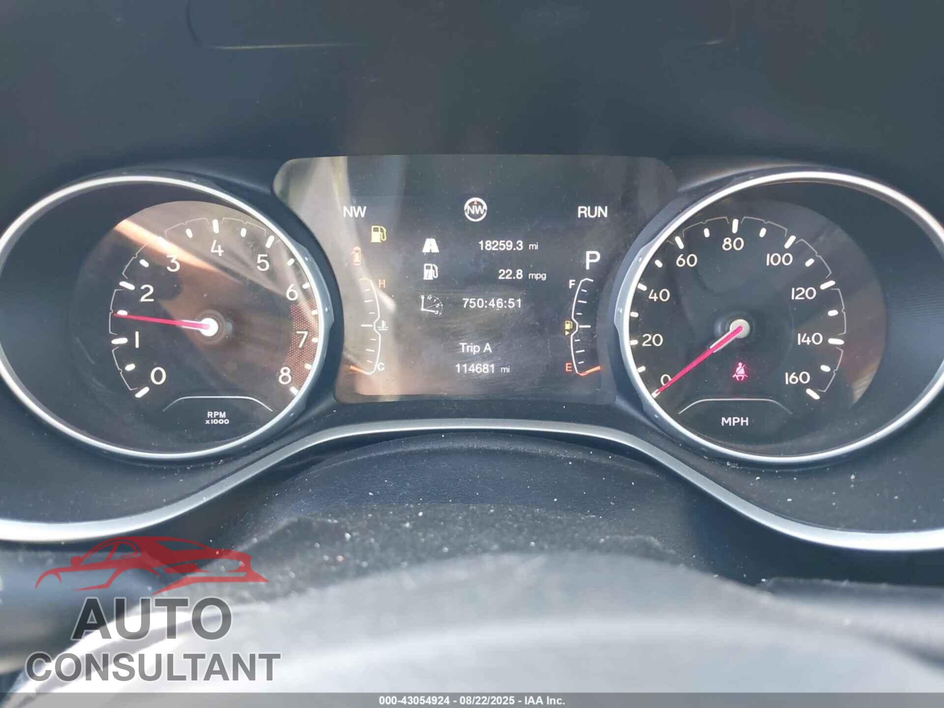 JEEP COMPASS 2019 - 3C4NJDBB0KT850807