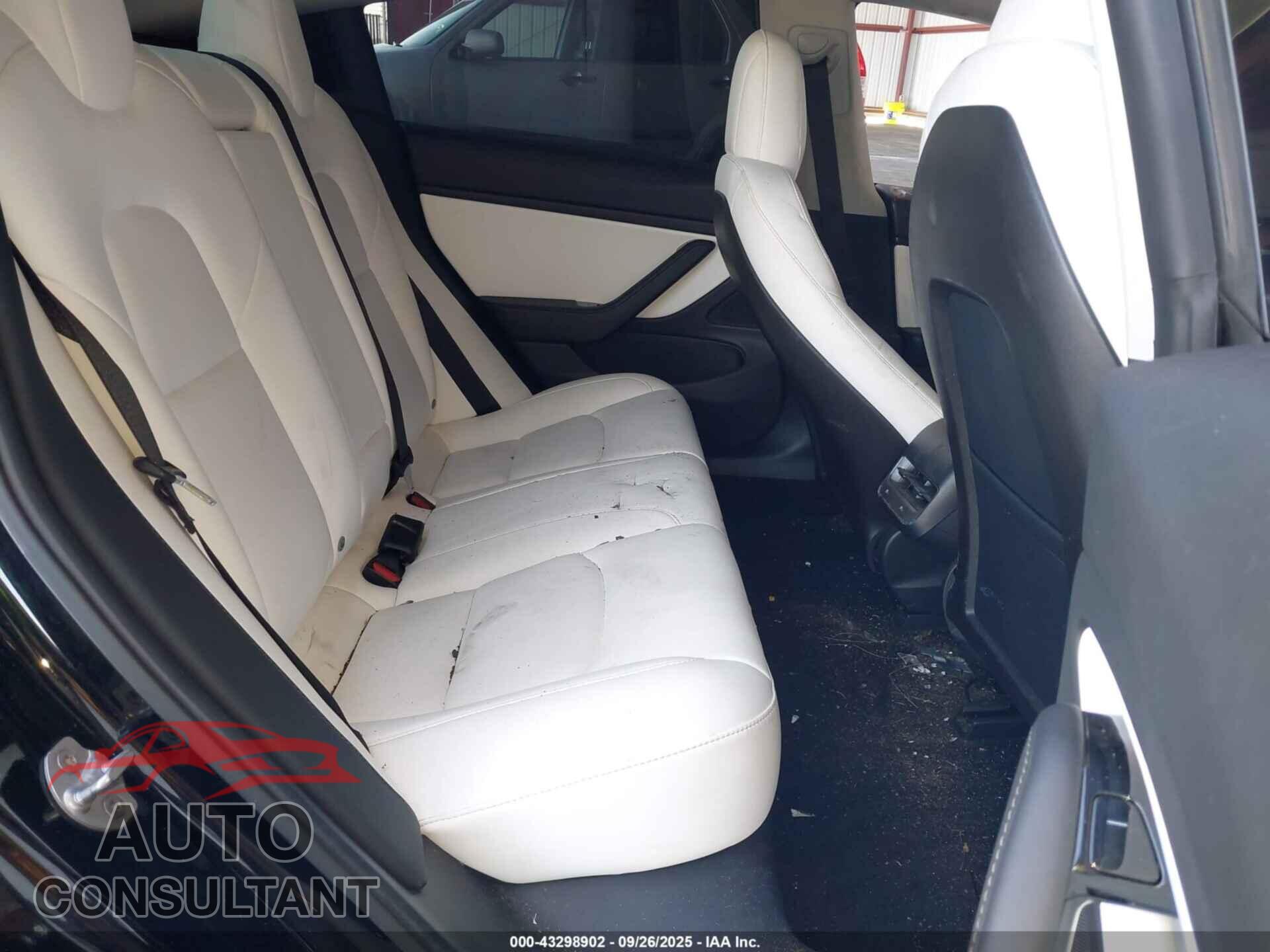 TESLA MODEL 3 2019 - 5YJ3E1EA8KF317891