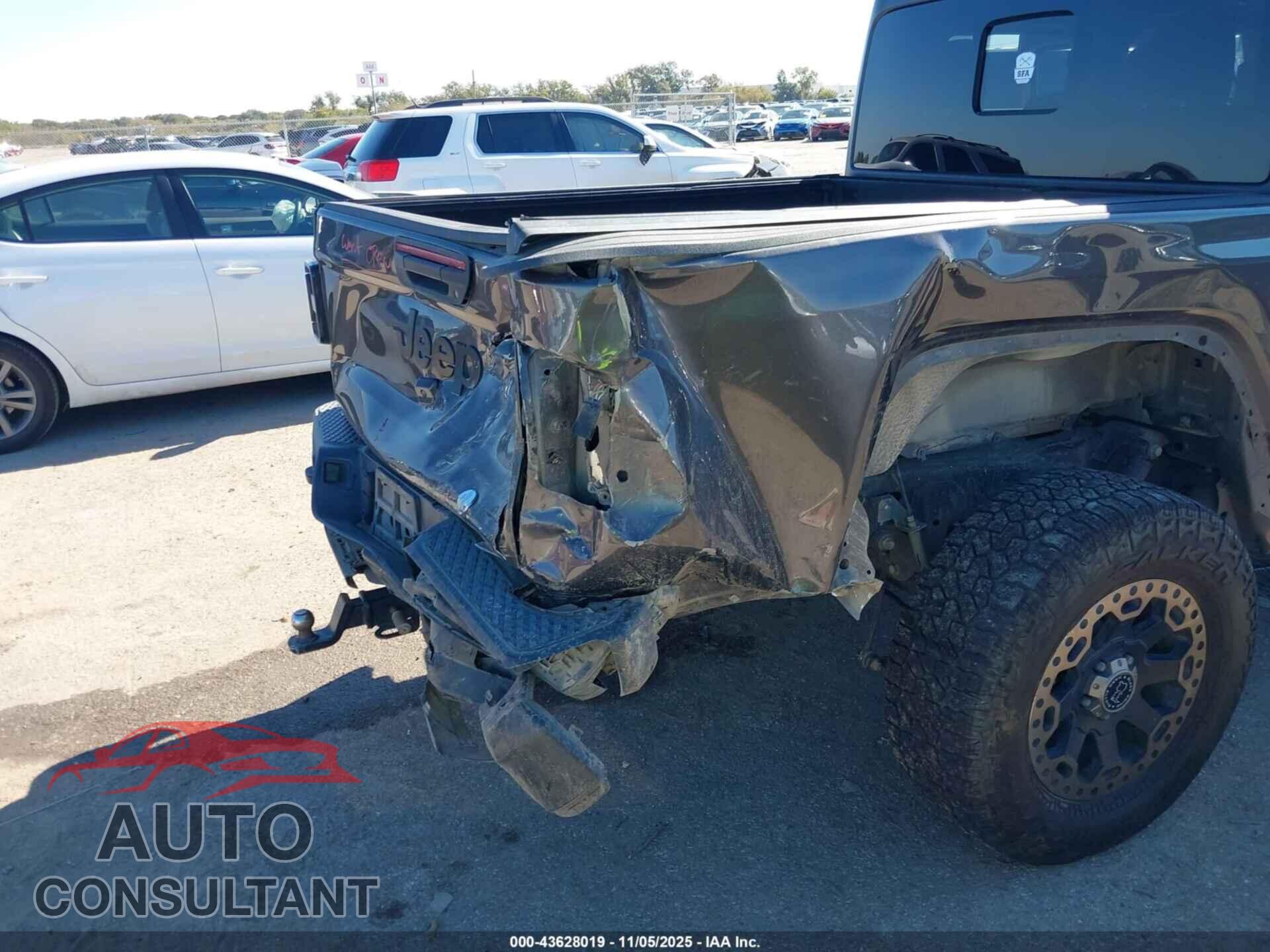 JEEP GLADIATOR 2020 - 1C6HJTAG5LL132372