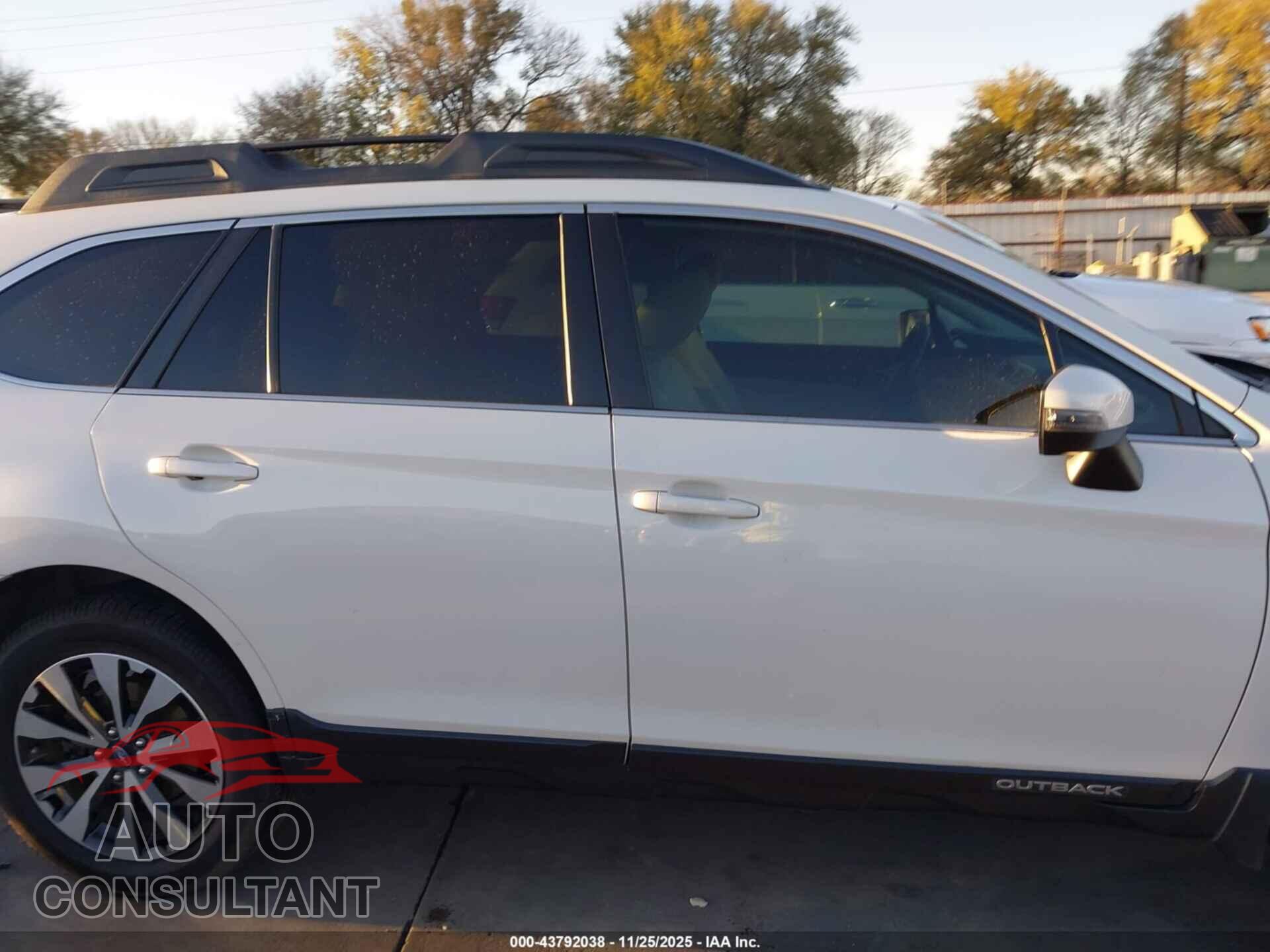 SUBARU OUTBACK 2016 - 4S4BSBNC3G3243467