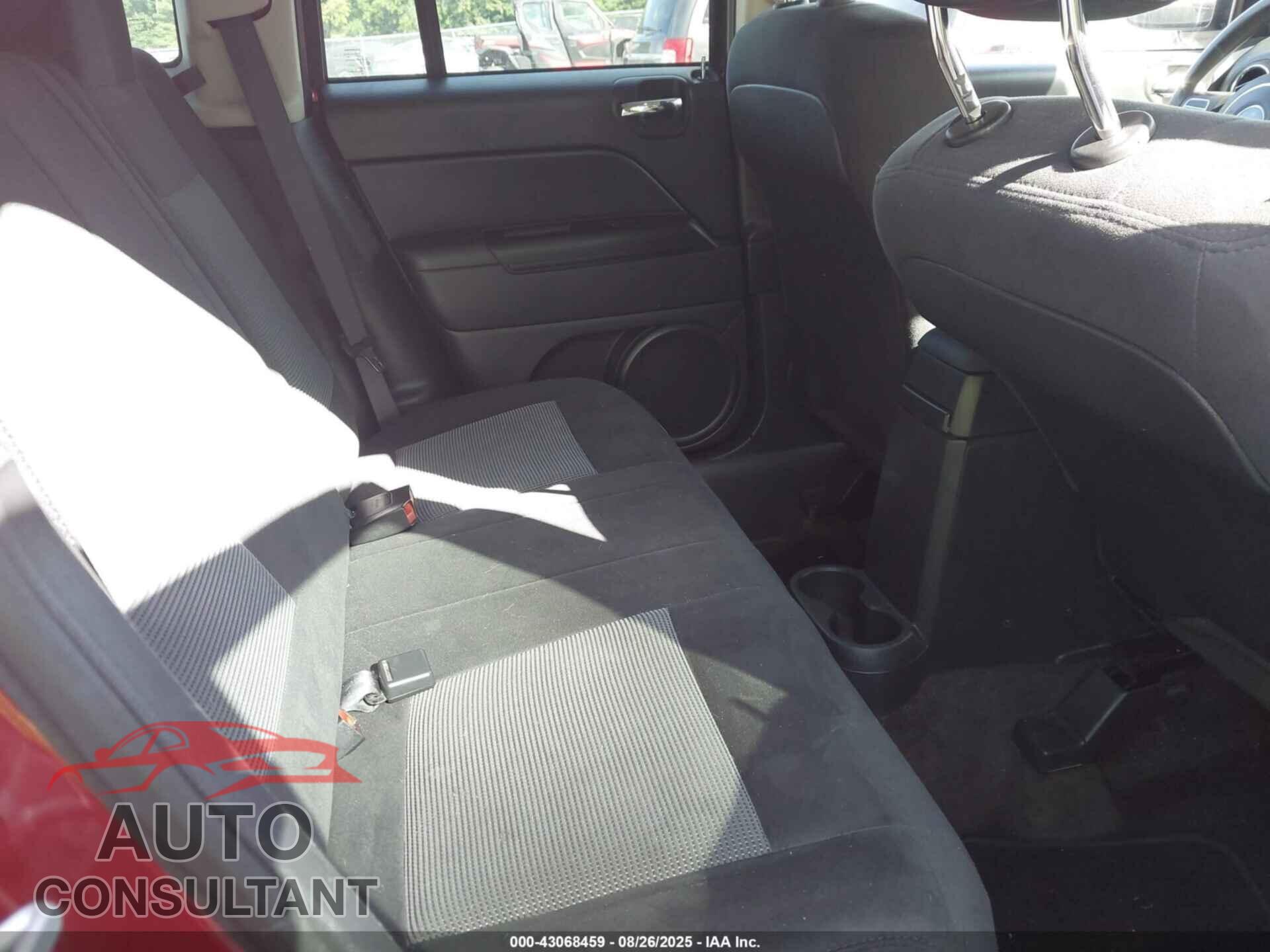 JEEP COMPASS 2017 - 1C4NJDBB9HD143655
