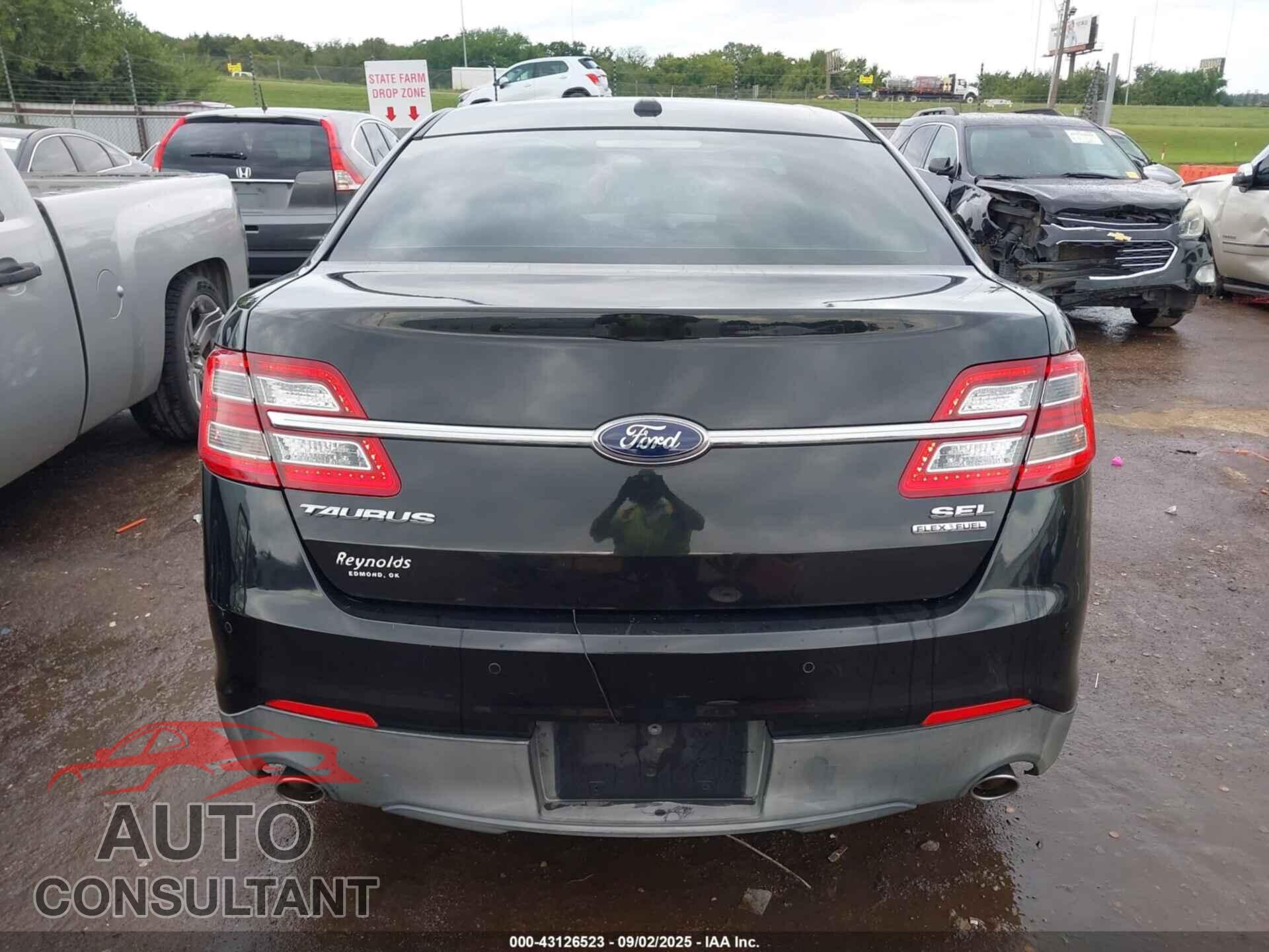 FORD TAURUS 2013 - 1FAHP2E87DG201180