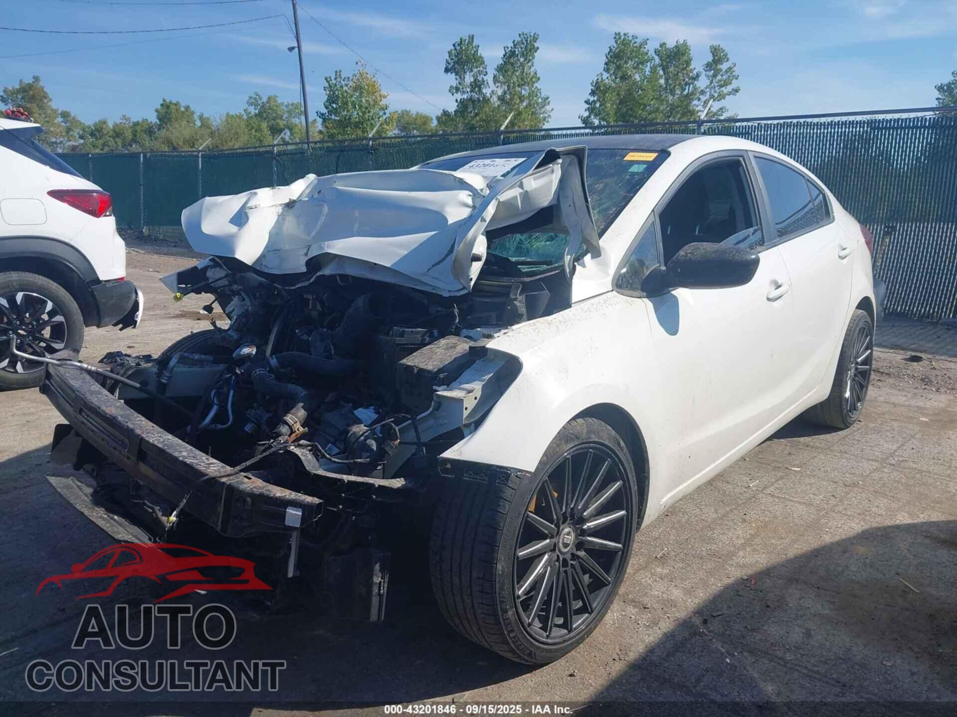 KIA FORTE 2017 - 3KPFK4A79HE025750