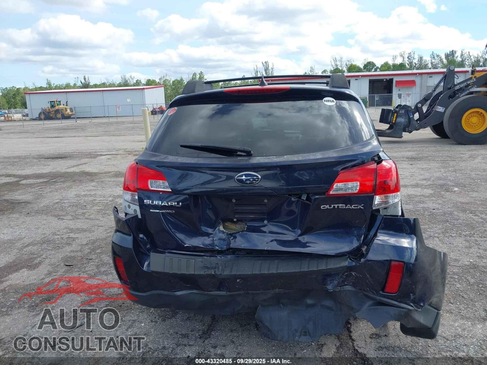 SUBARU OUTBACK 2013 - 4S4BRCPC7D3214970