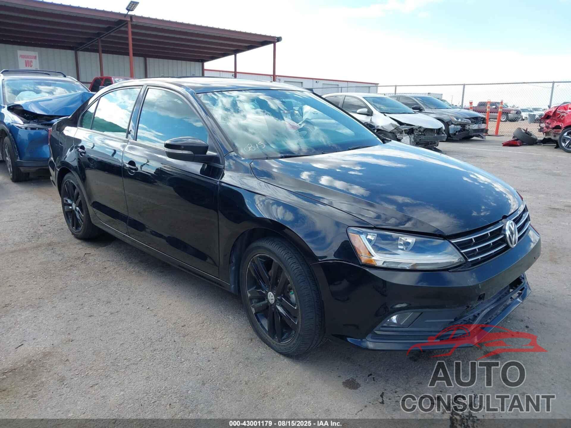 VOLKSWAGEN JETTA 2018 - 3VWD17AJ5JM209986
