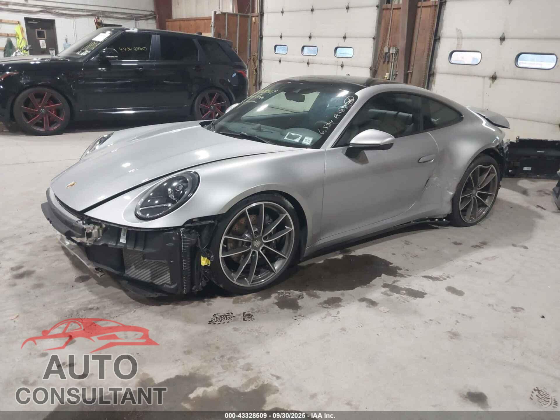 PORSCHE 911 2024 - WP0AA2A93RS207641