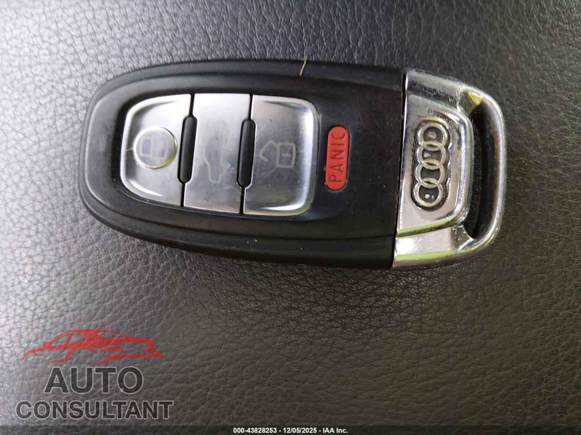 AUDI A4 2014 - WAUEFAFL7EA081122