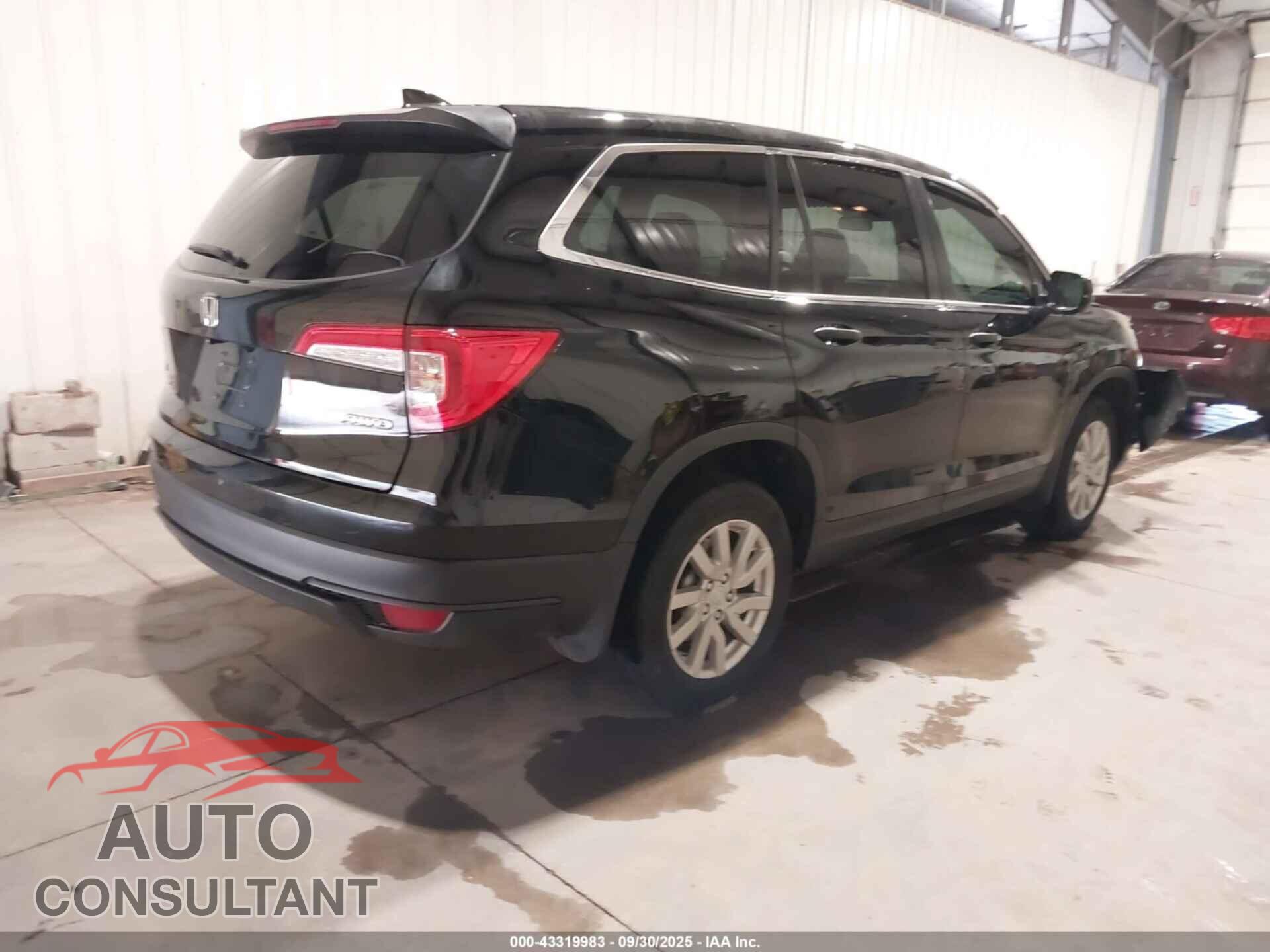 HONDA PILOT 2019 - 5FNYF6H18KB084526