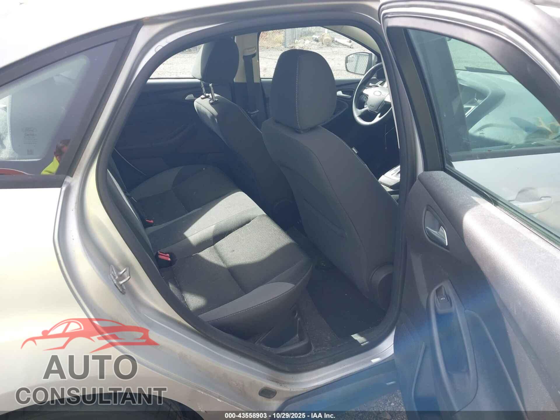 FORD FOCUS 2014 - 1FADP3F24EL346085