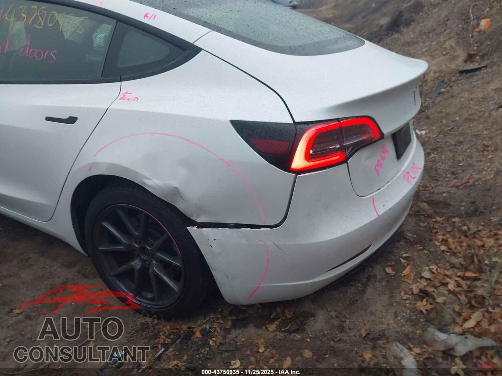 TESLA MODEL 3 2023 - 5YJ3E1EBXPF477819